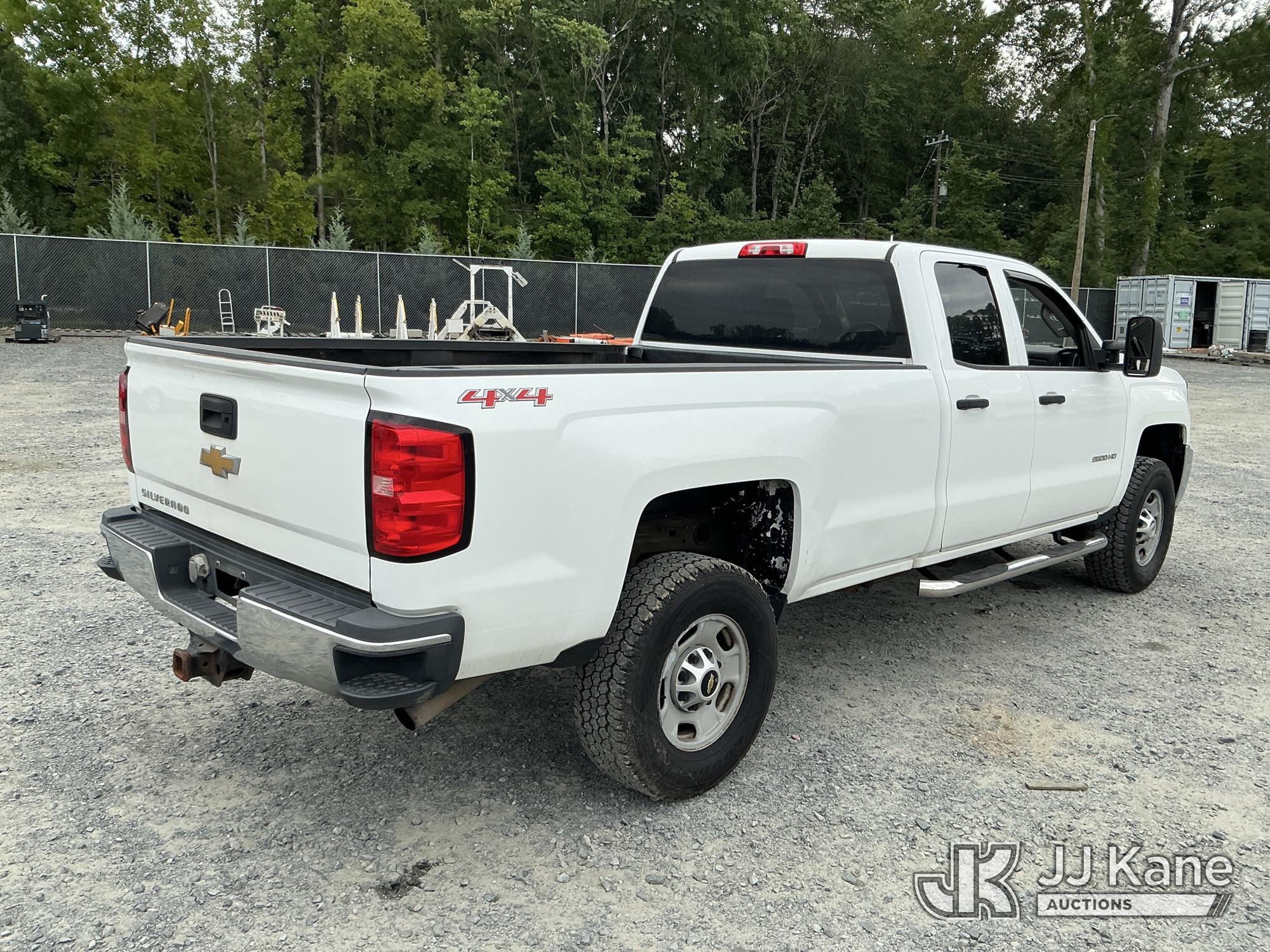2015 Chevrolet SILVERADO 2500HD 4X4
