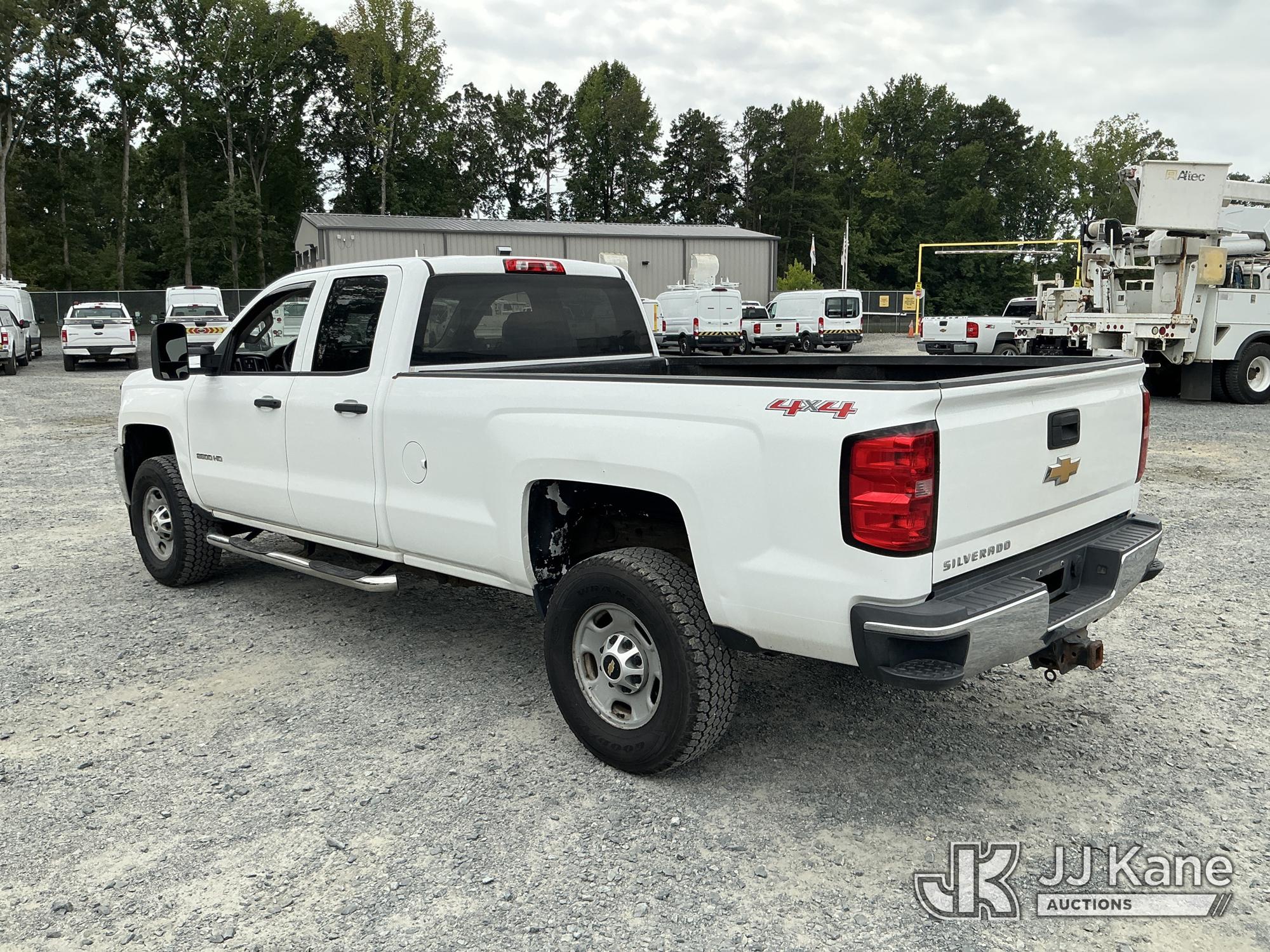2015 Chevrolet SILVERADO 2500HD 4X4