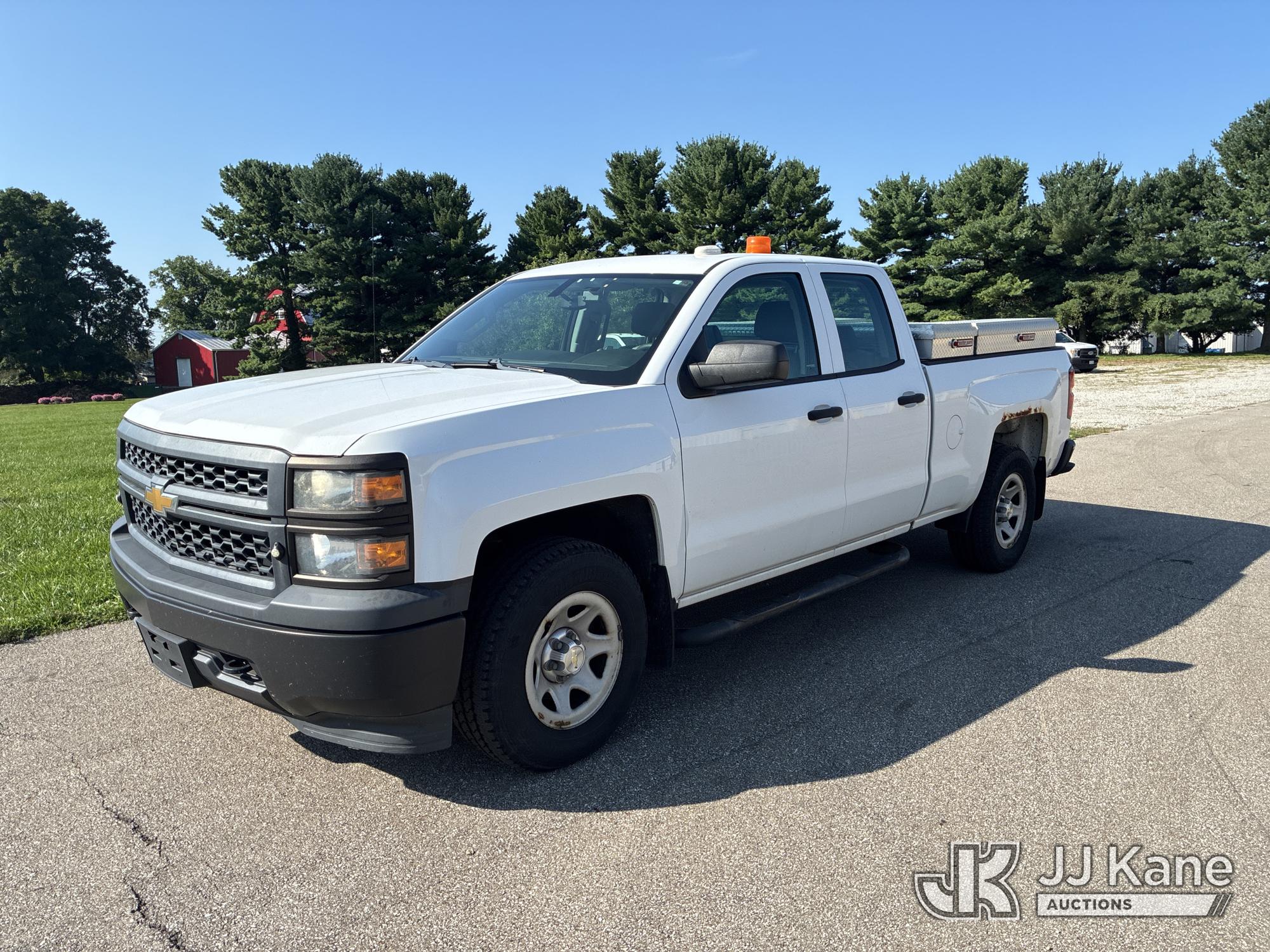2015 Chevrolet Silverado 1500 Work Truck Double Cab Extended-Cab Pickup Truck