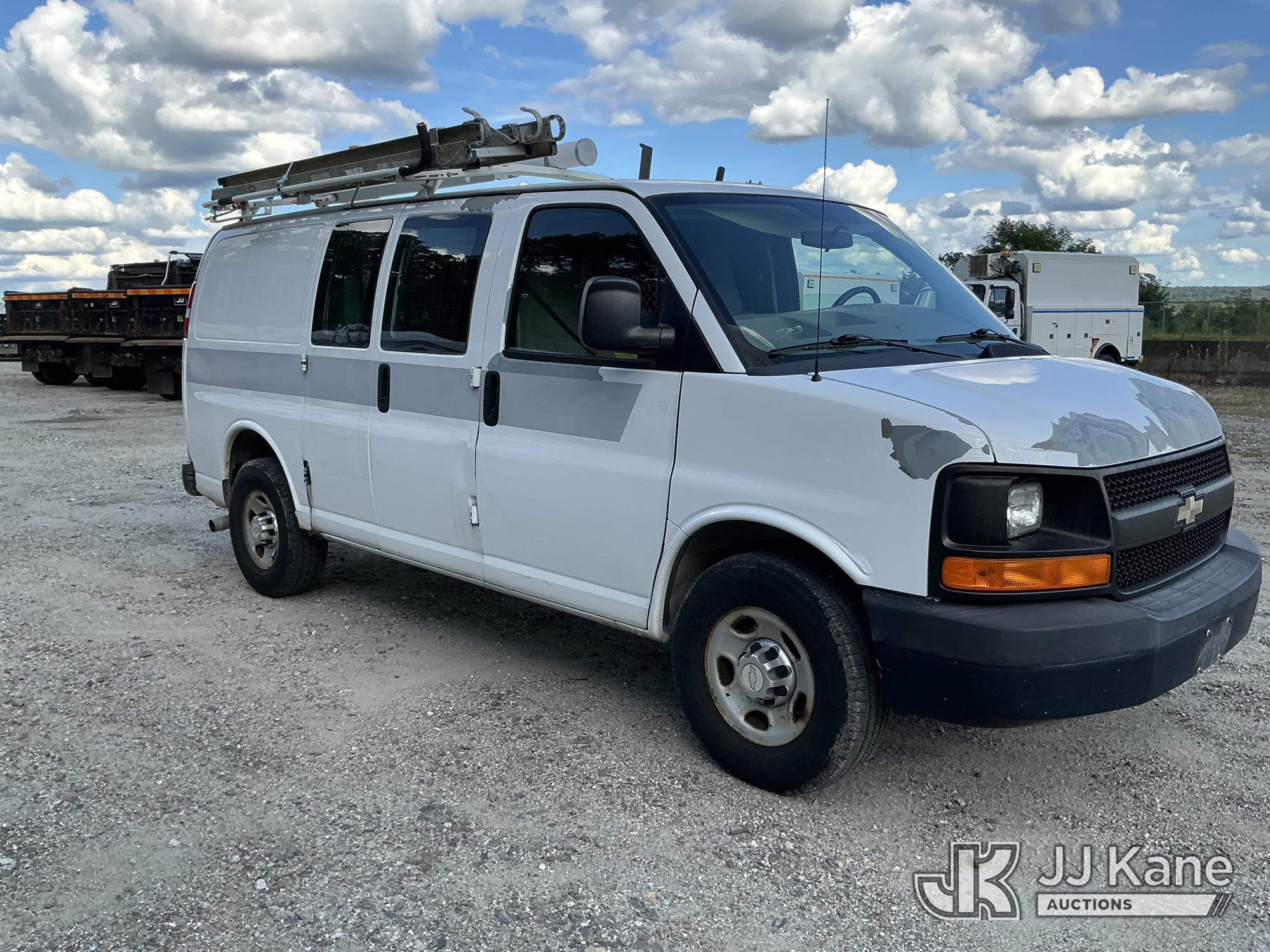 2011 Chevrolet EXPRESS G2500