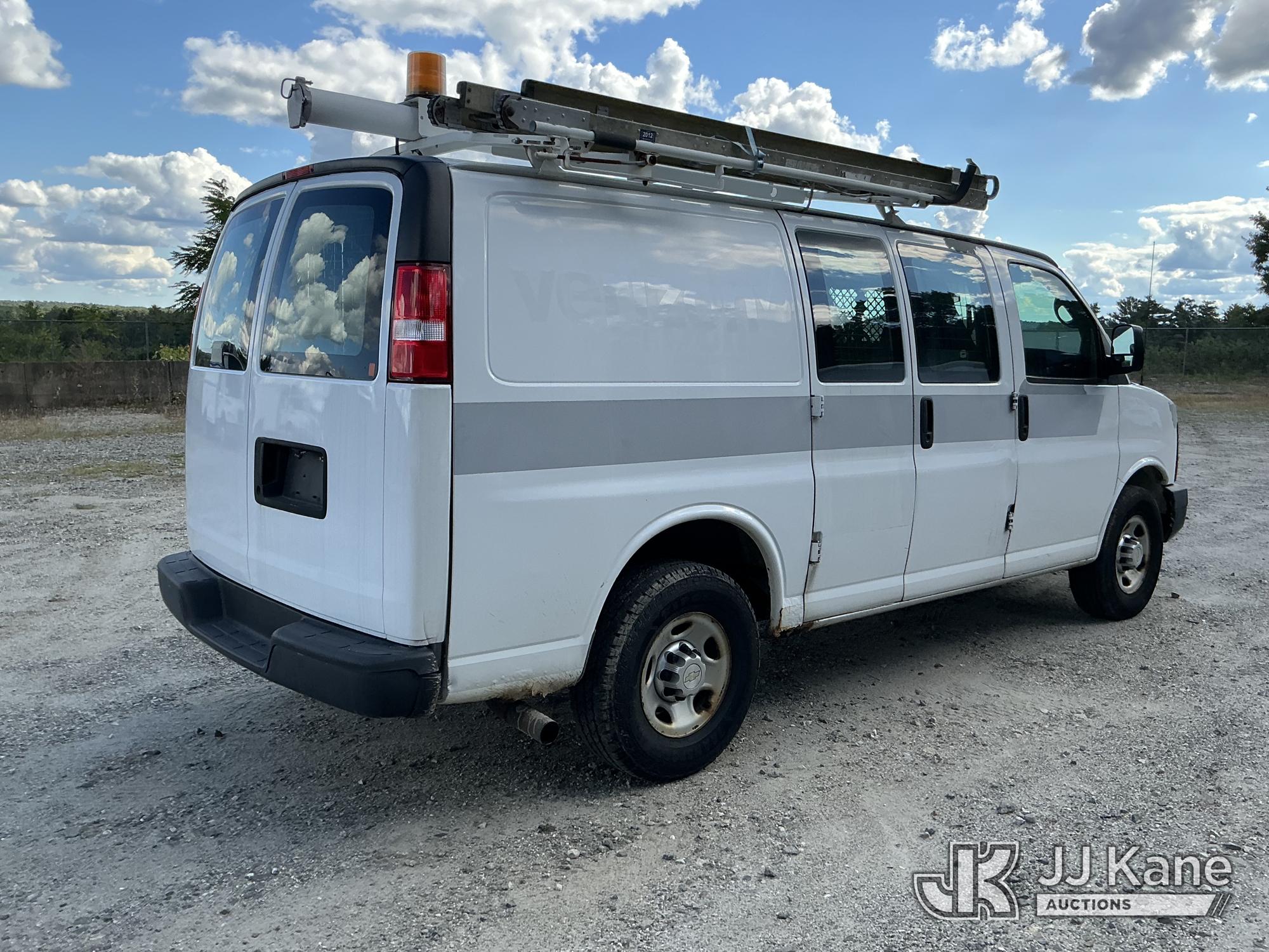 2011 Chevrolet EXPRESS G2500