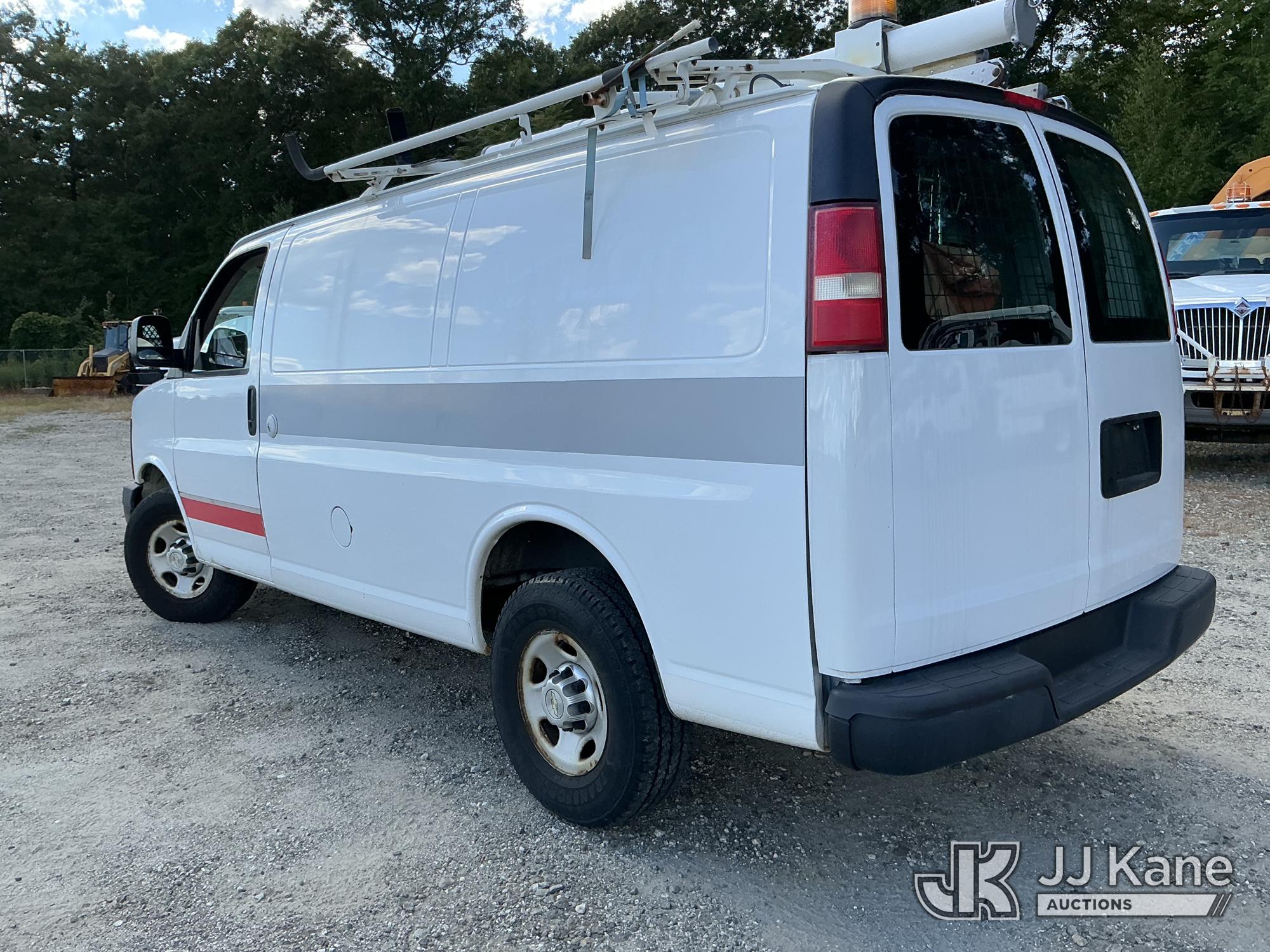 2011 Chevrolet EXPRESS G2500
