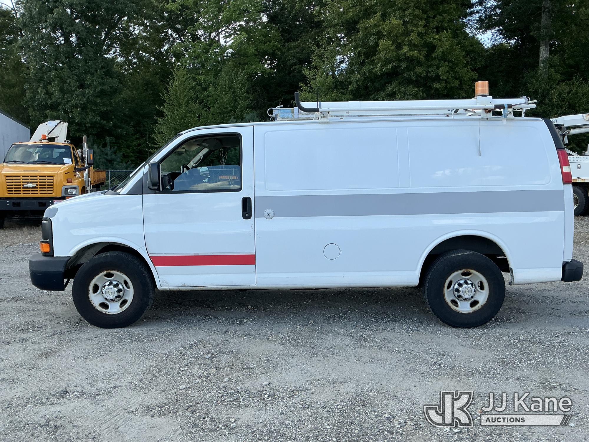 2011 Chevrolet EXPRESS G2500