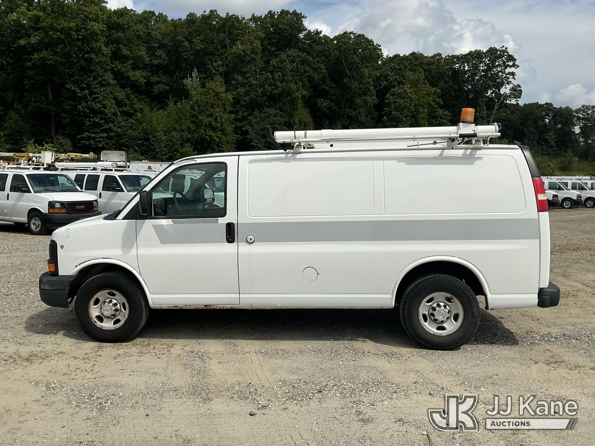 2011 Chevrolet EXPRESS G2500