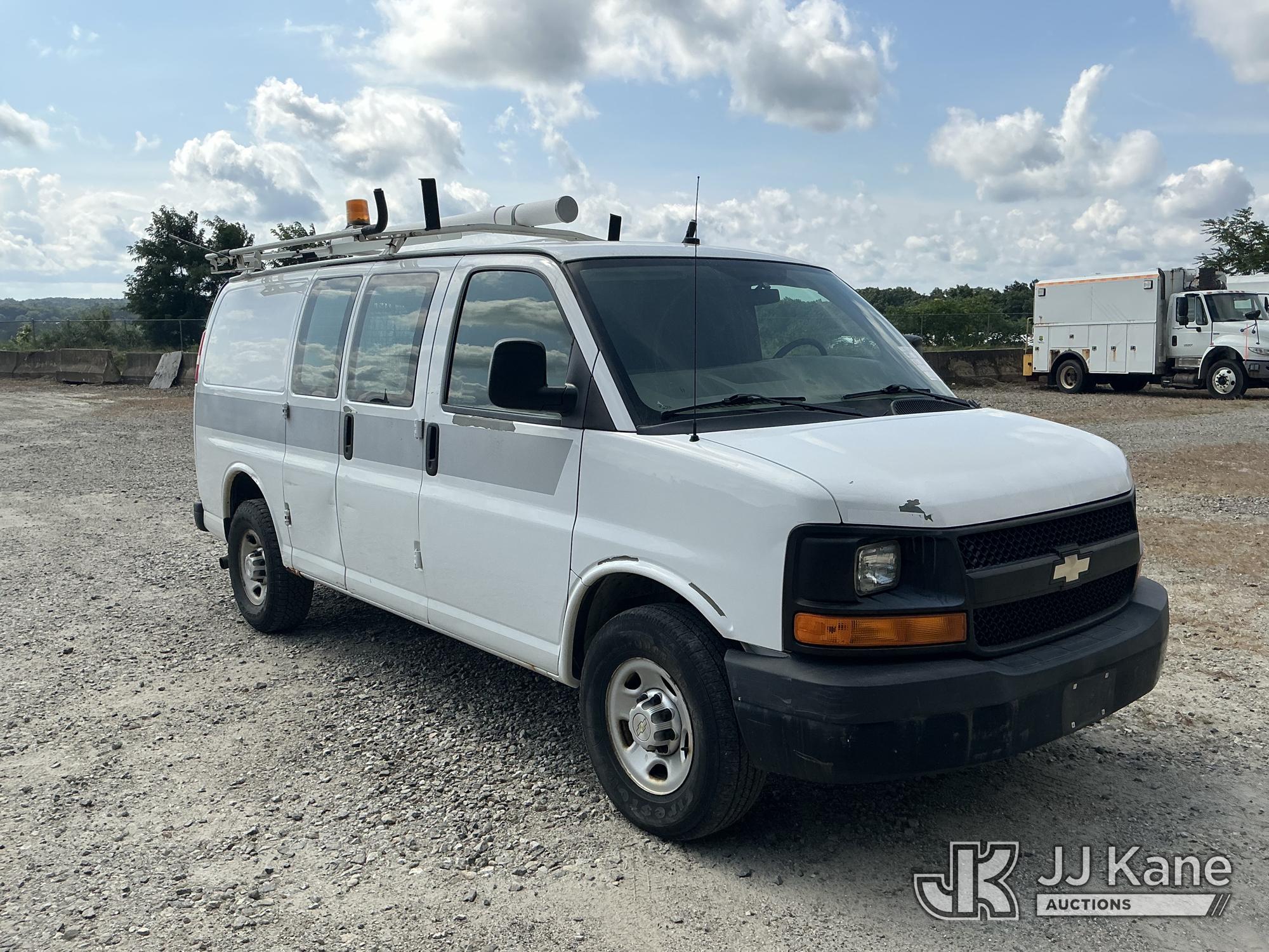 2011 Chevrolet EXPRESS G2500