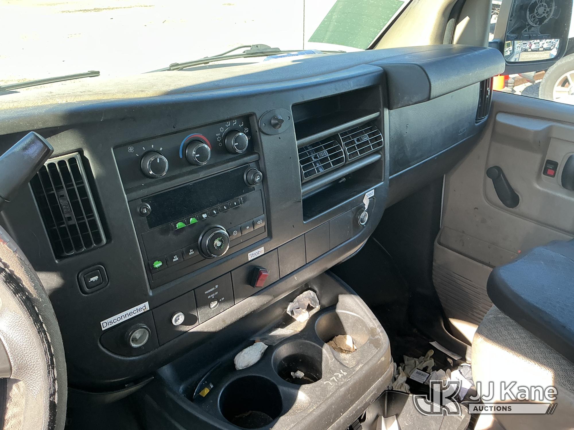 2011 Chevrolet EXPRESS 2500