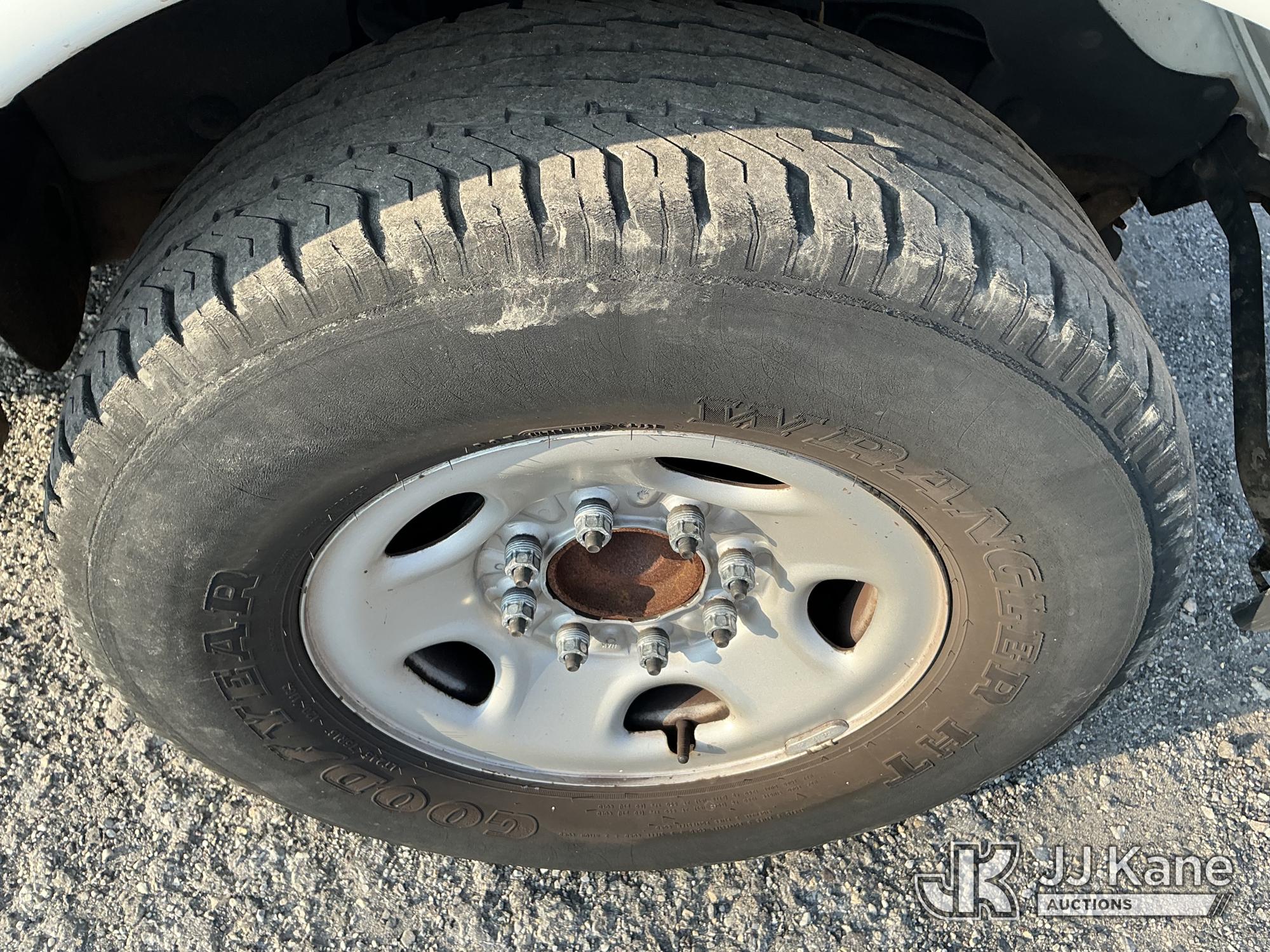 2011 Chevrolet EXPRESS G2500