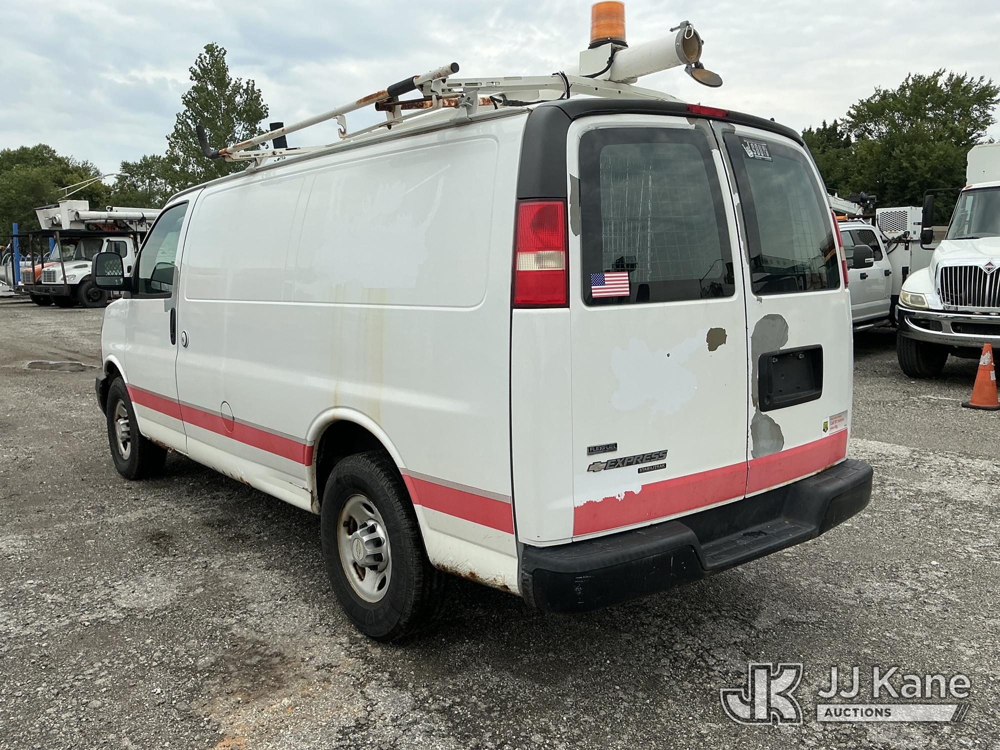 2011 Chevrolet EXPRESS 2500