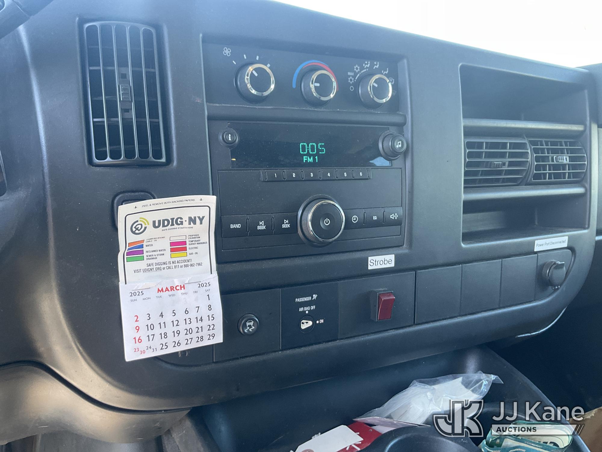 2011 Chevrolet EXPRESS