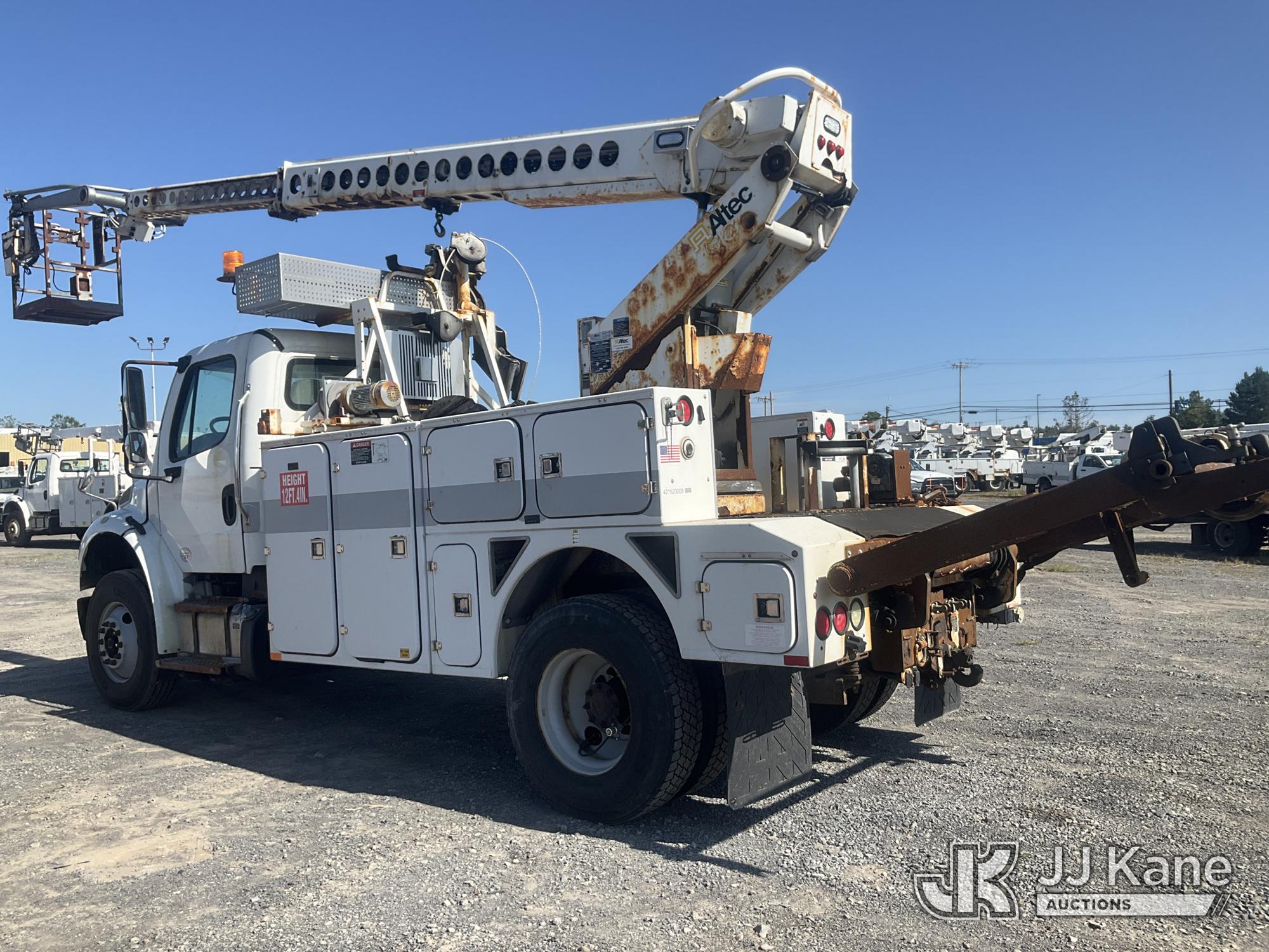2015 Freightliner M2 106
