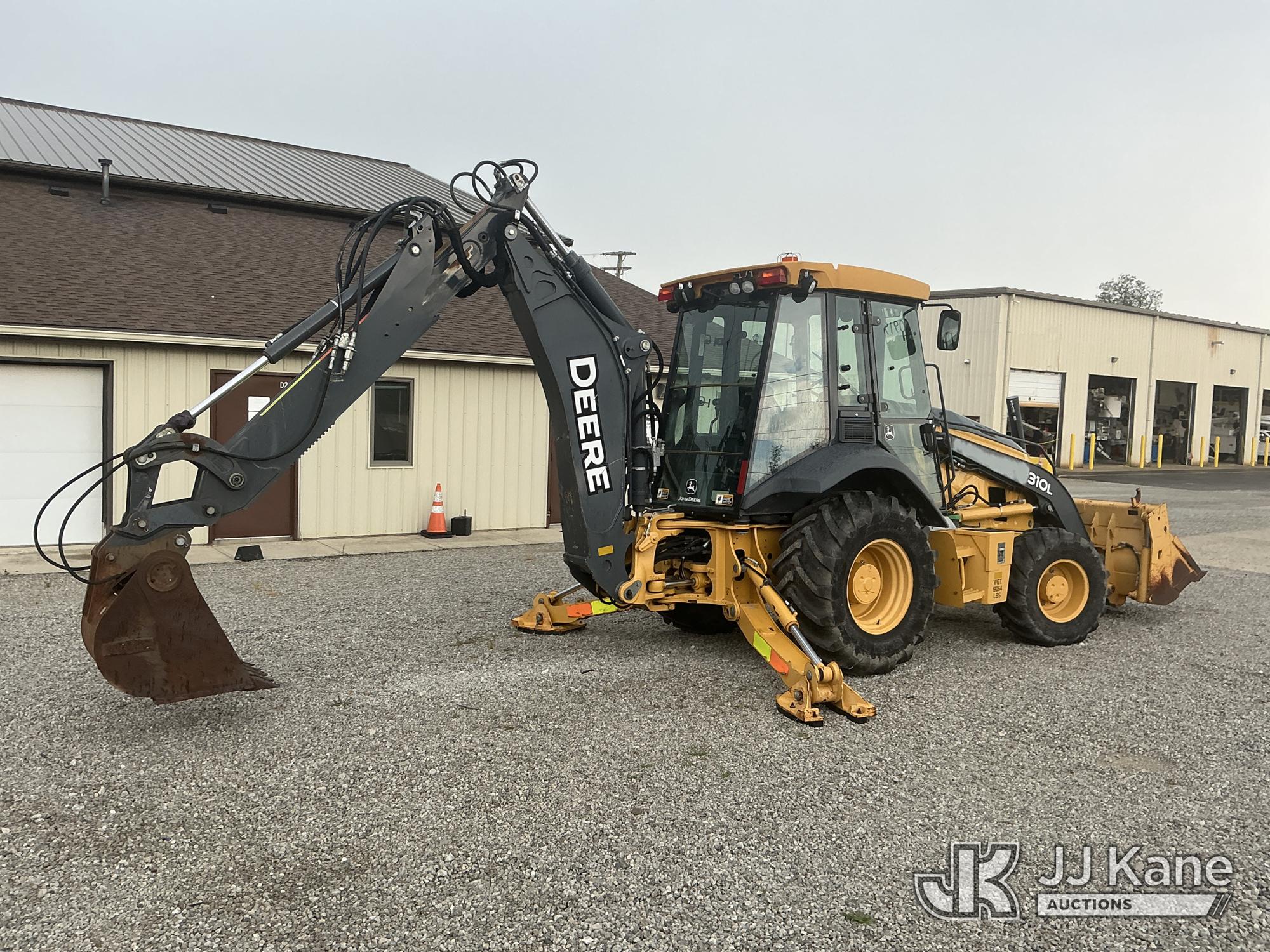 2016 John Deere 310L