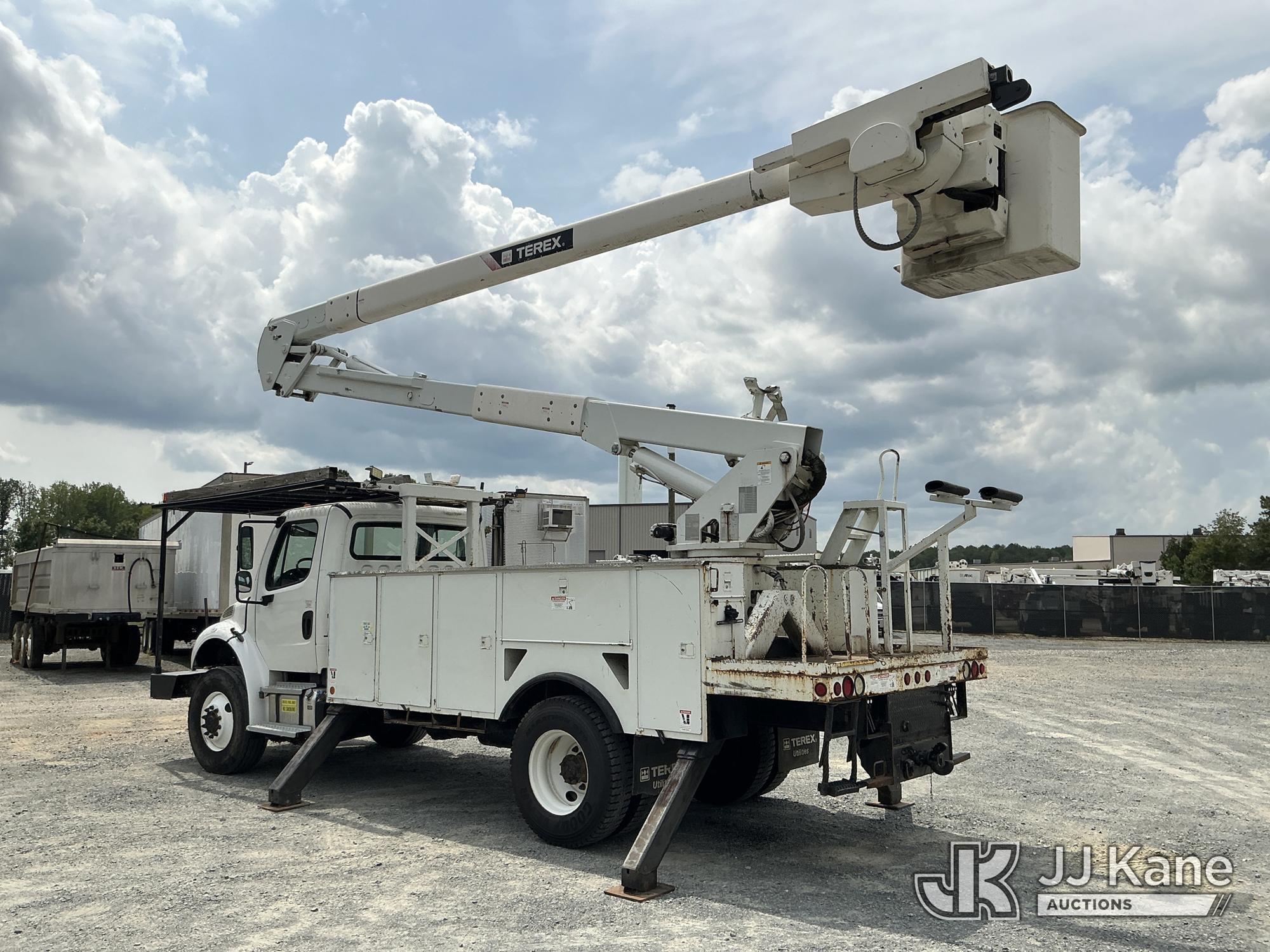 2014 Freightliner M2 106 4x4