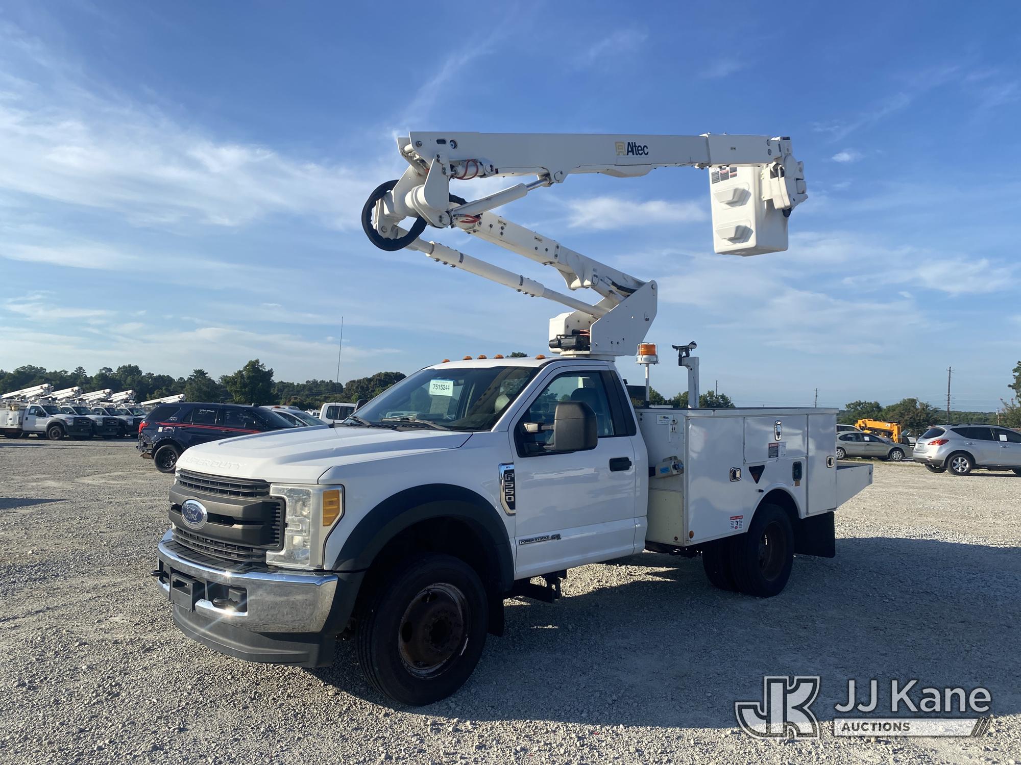 Altec AT40G, Articulating & Telescopic Bucket Truck mounted behind cab on 2018 Ford F-550 Regular Cab DRW Service Truck