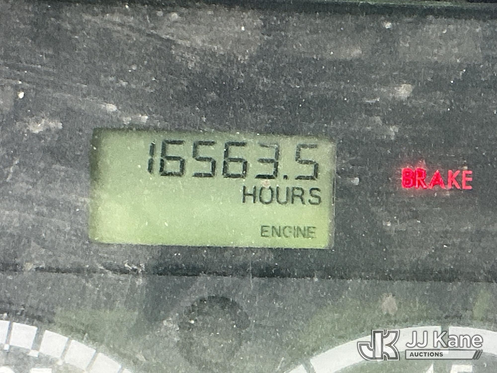 2013 Freightliner M2 106 4x4