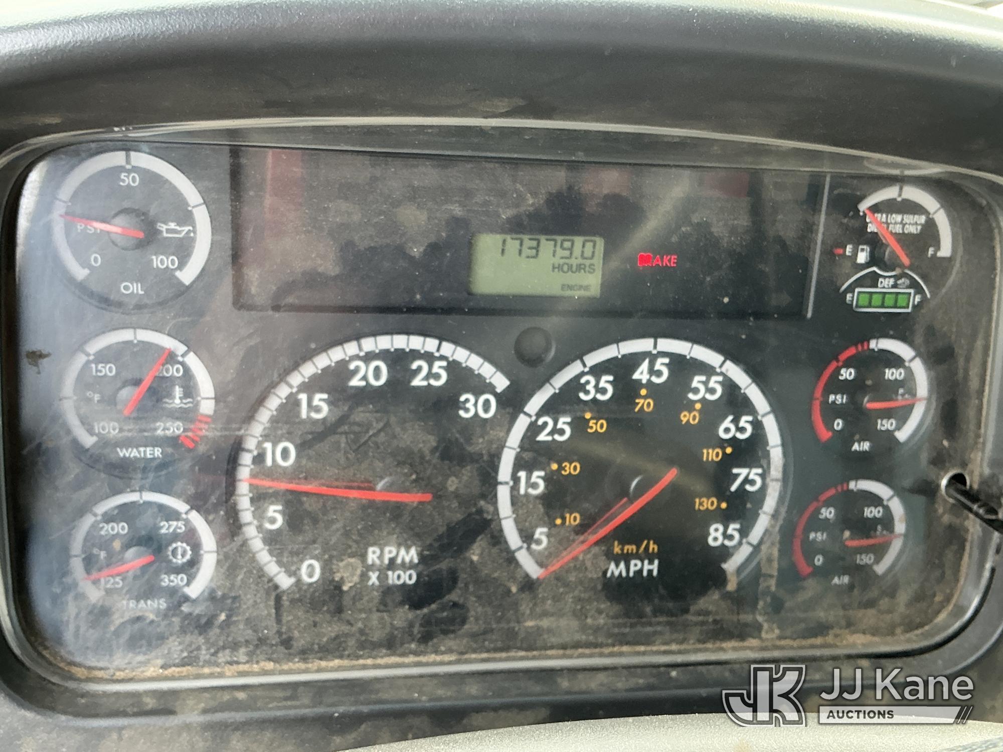 2012 Freightliner M2 106 4x4