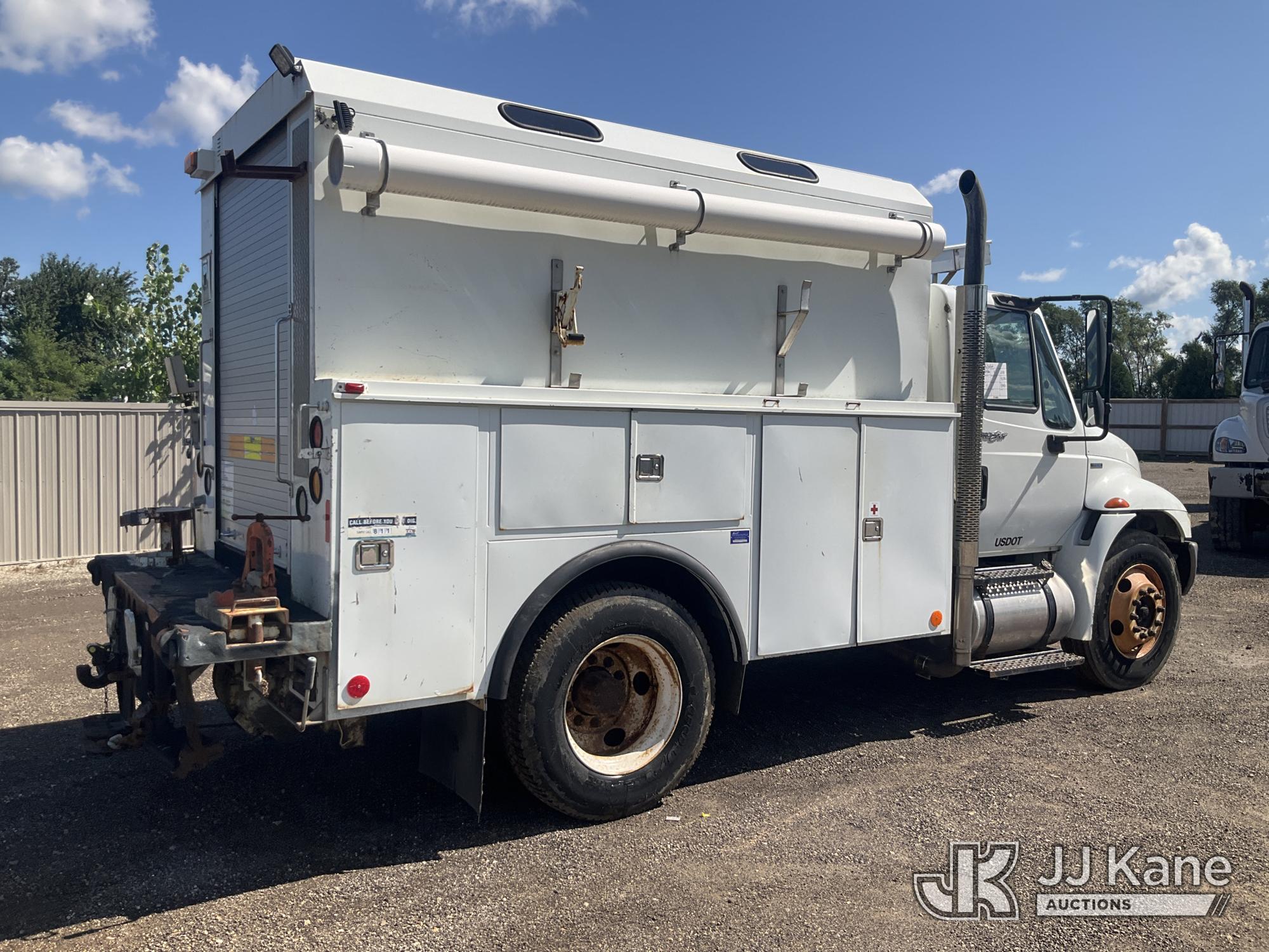 2010 International 4400