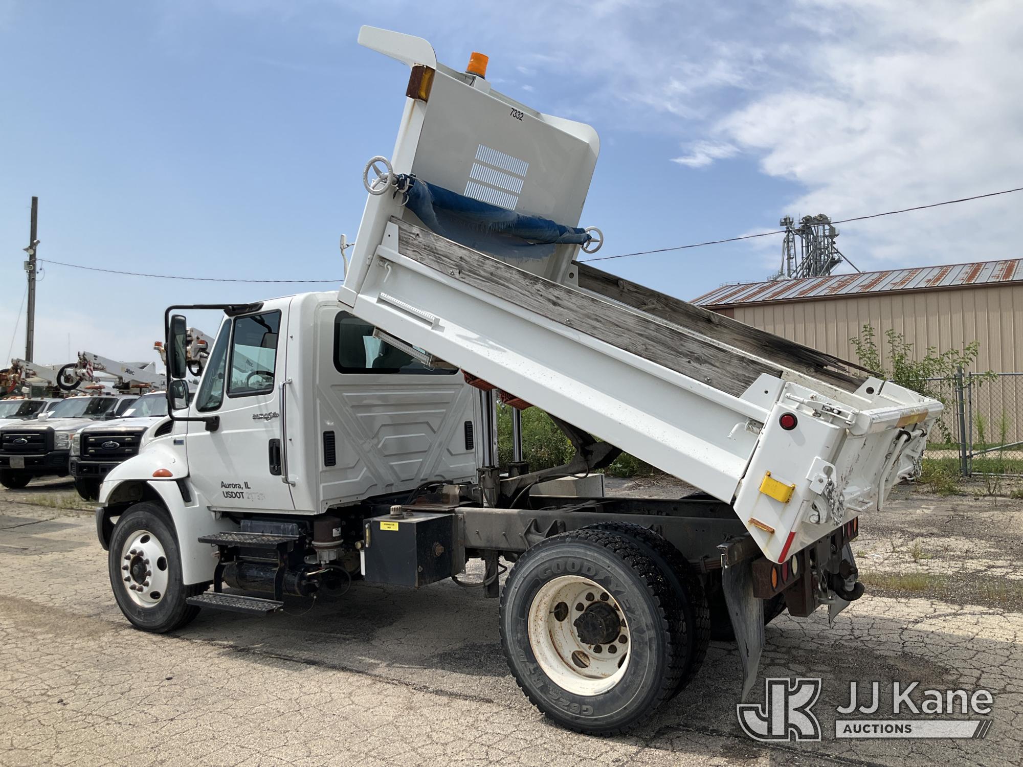 2011 International DURASTAR 4300