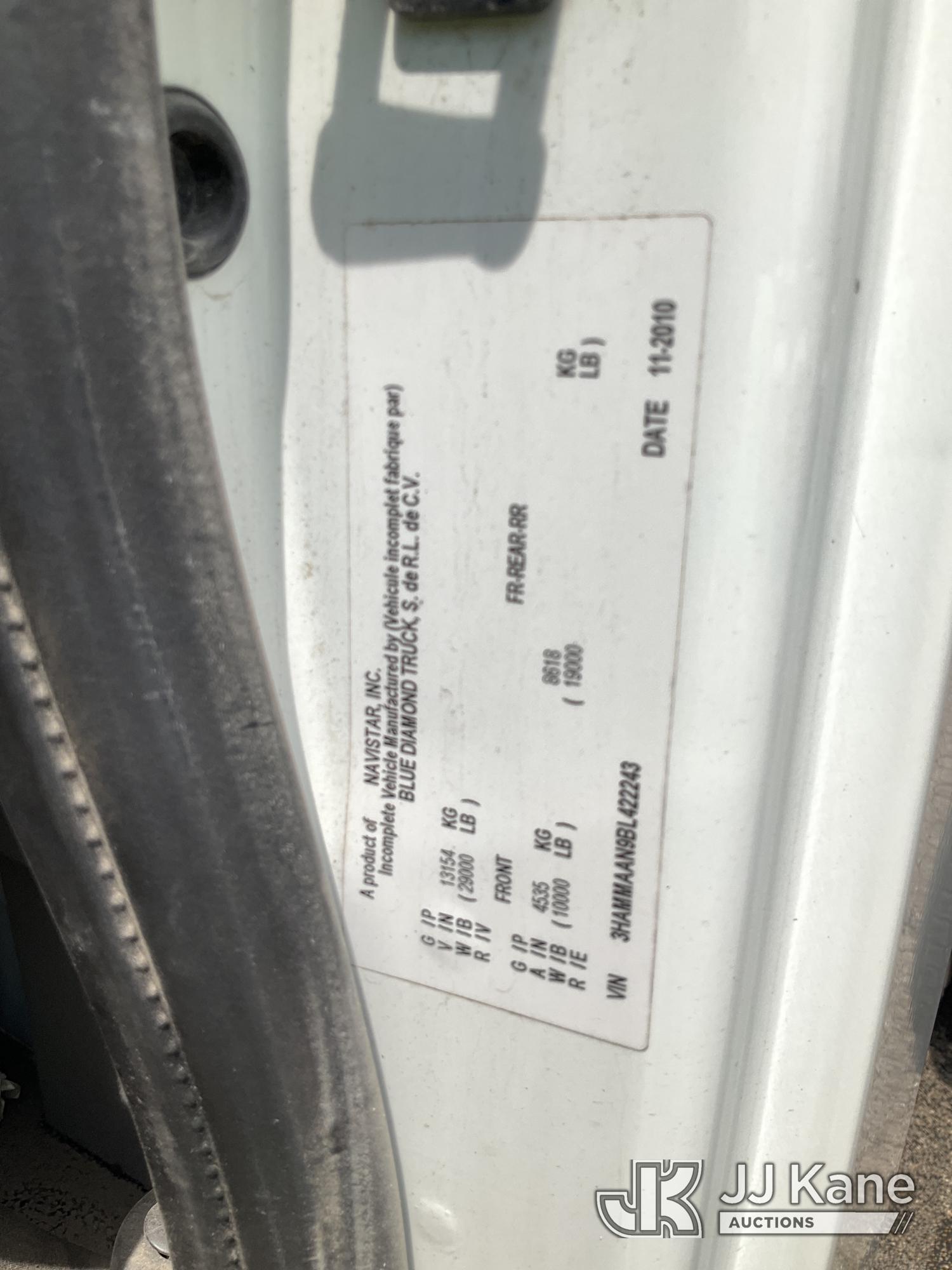 2011 International DURASTAR 4300