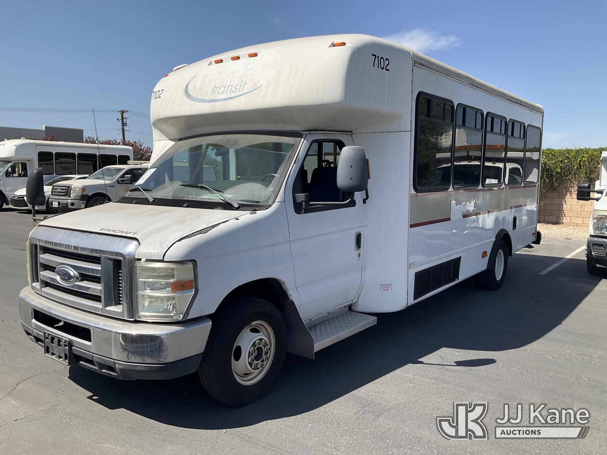2010 Ford Econoline E450 Passenger Bus