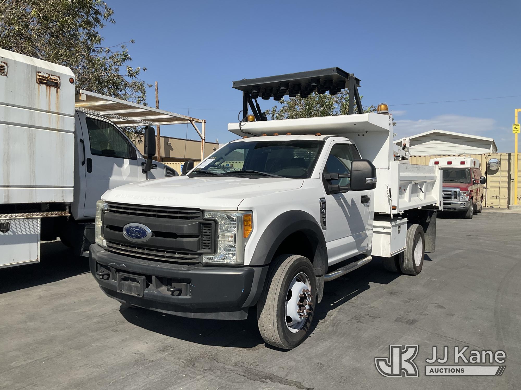 2017 Ford F-450 SD Dump Truck