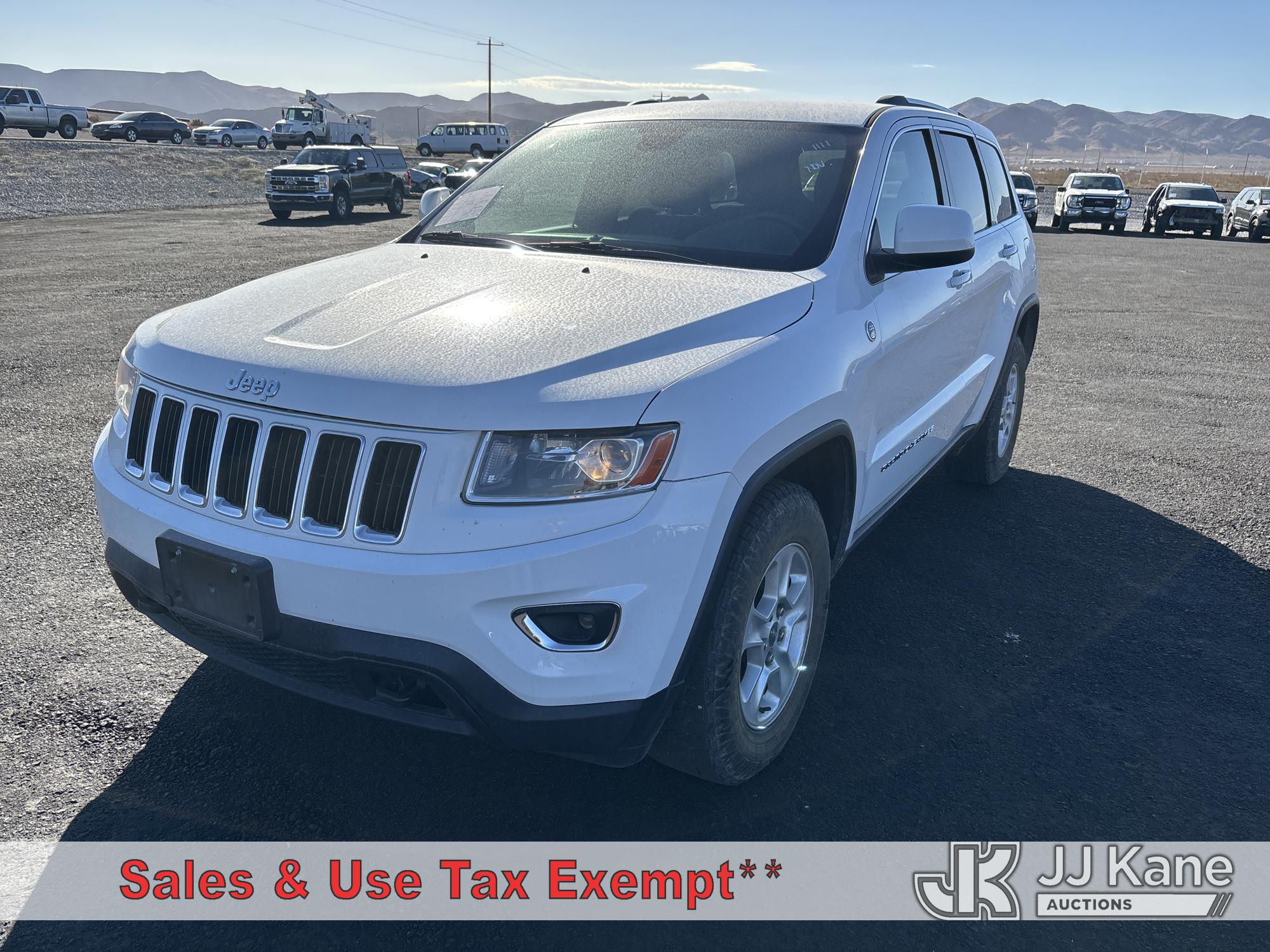 2016 Jeep Grand Cherokee 4-Door Sport Utility Vehicle (1636188)