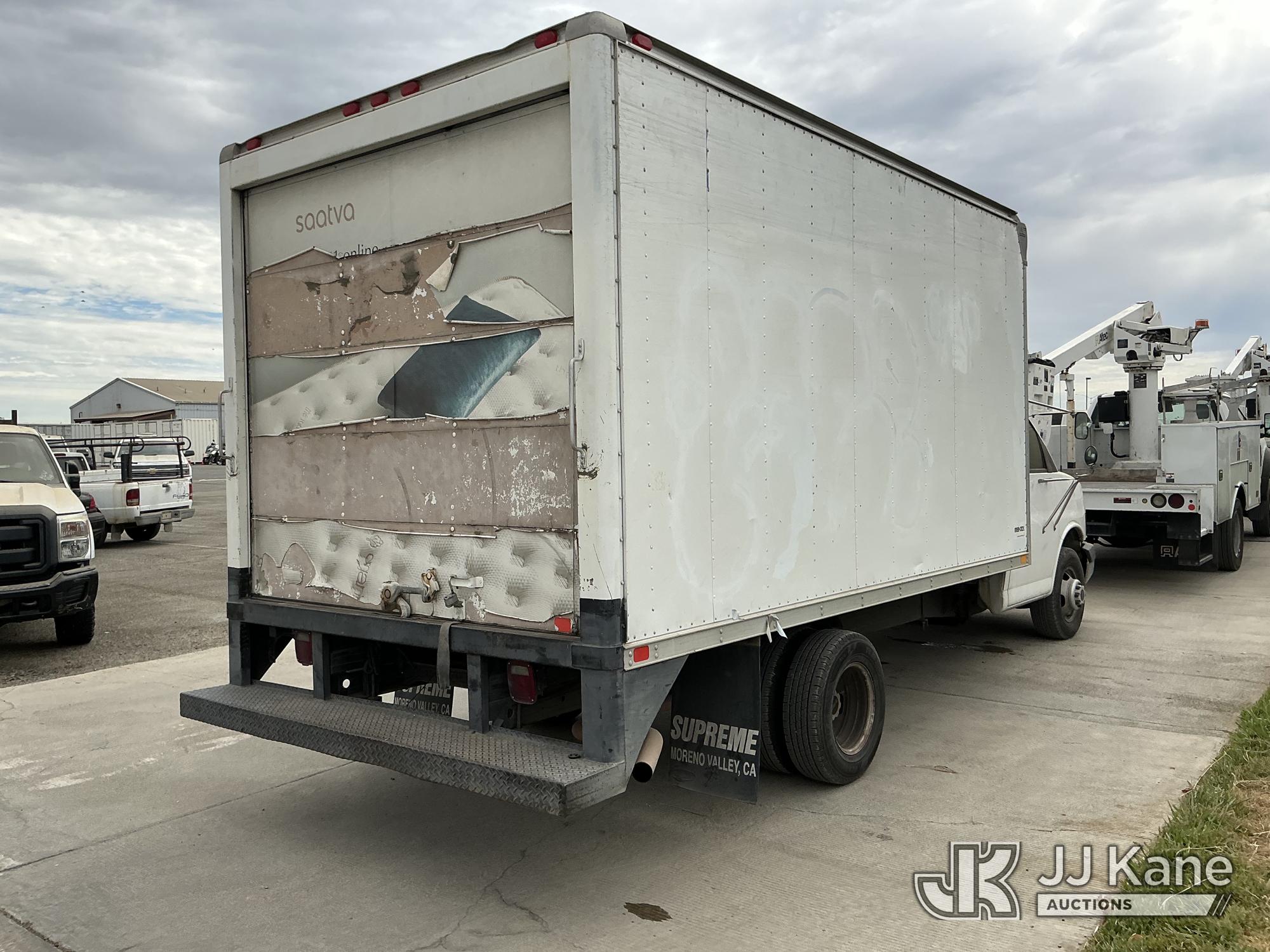 2004 GMC SAVANA G3500