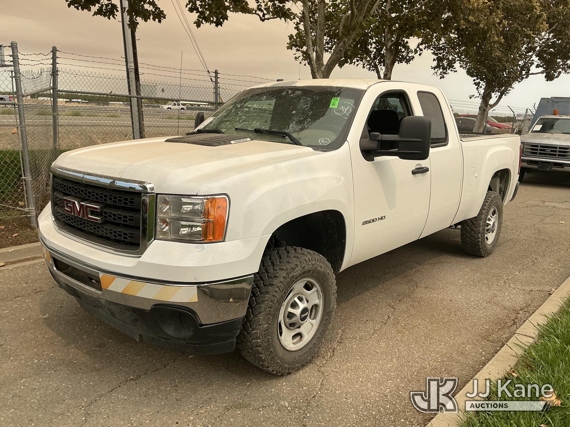 Photo of 2013 GMC Sierra 2500HD