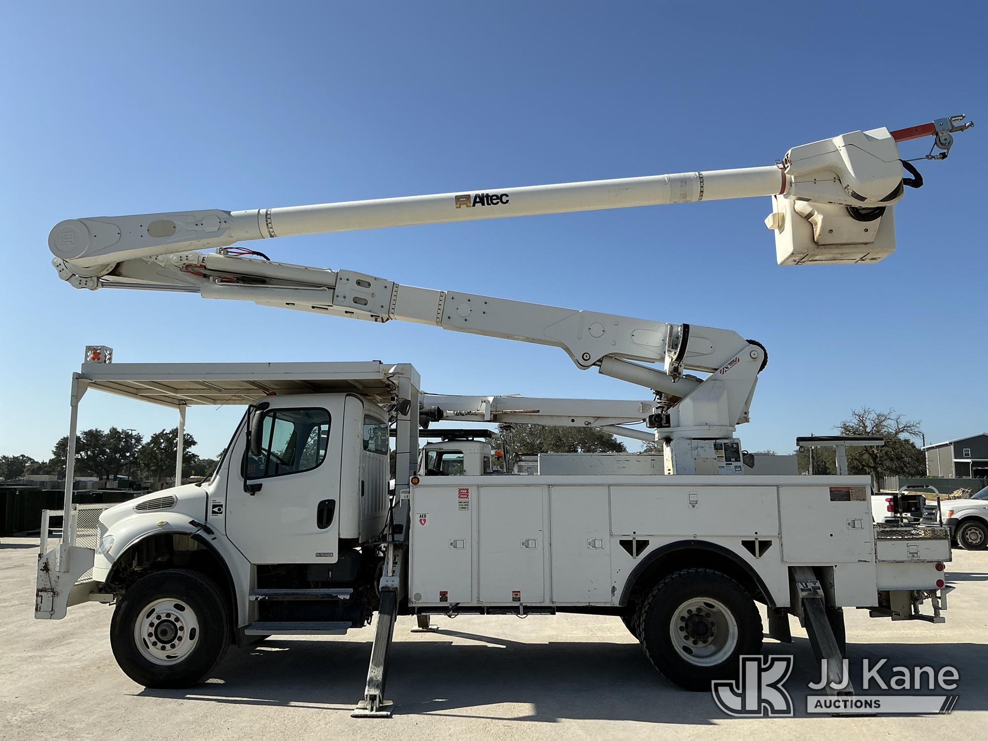 2010 Freightliner M2 106