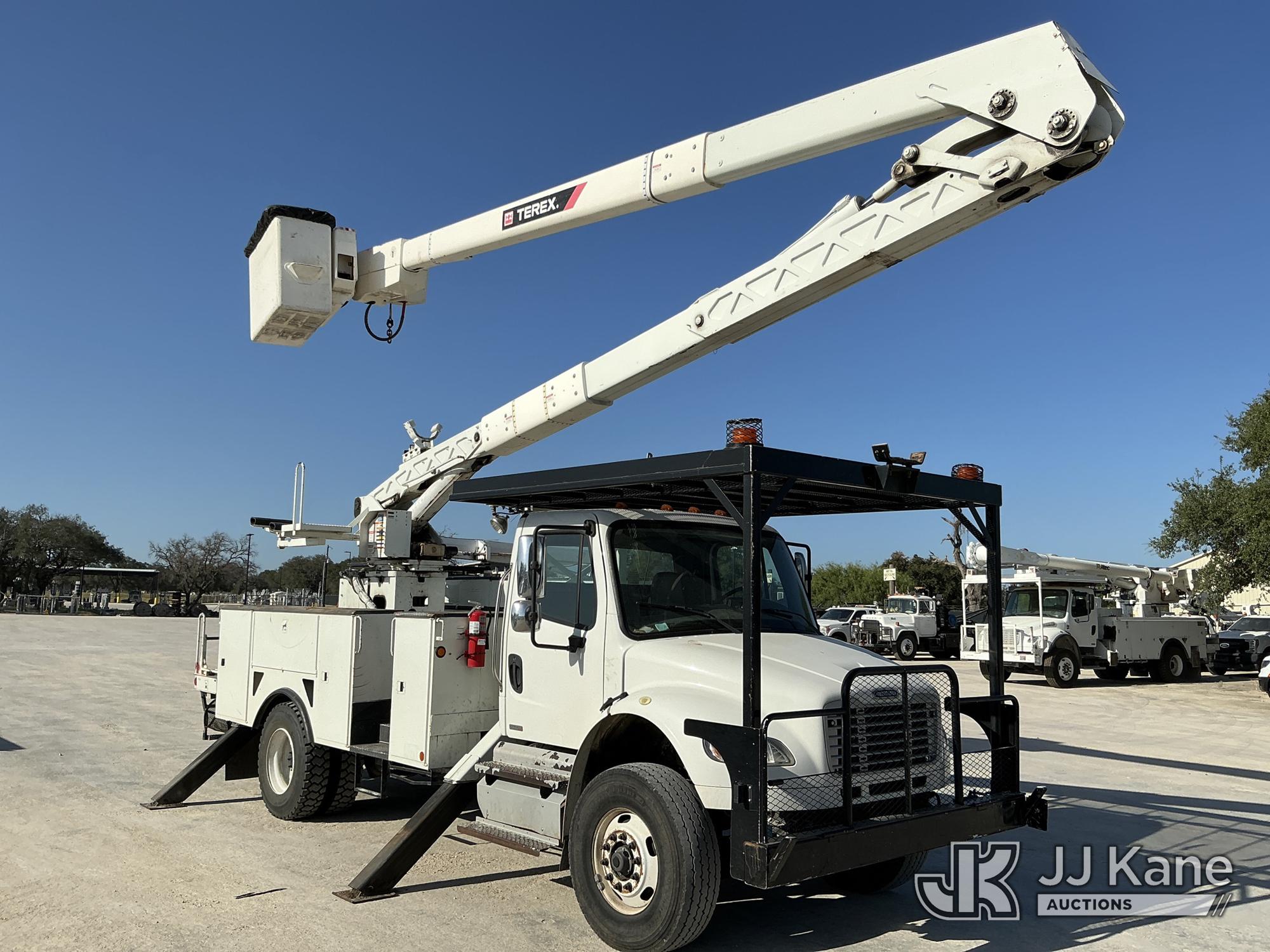 2012 Freightliner M2 106
