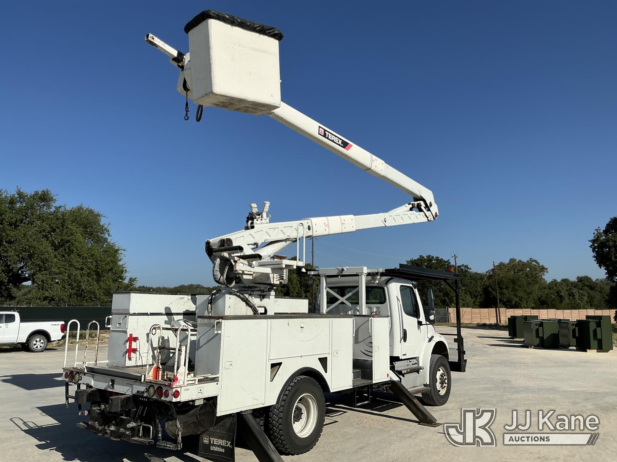 2012 Freightliner M2 106