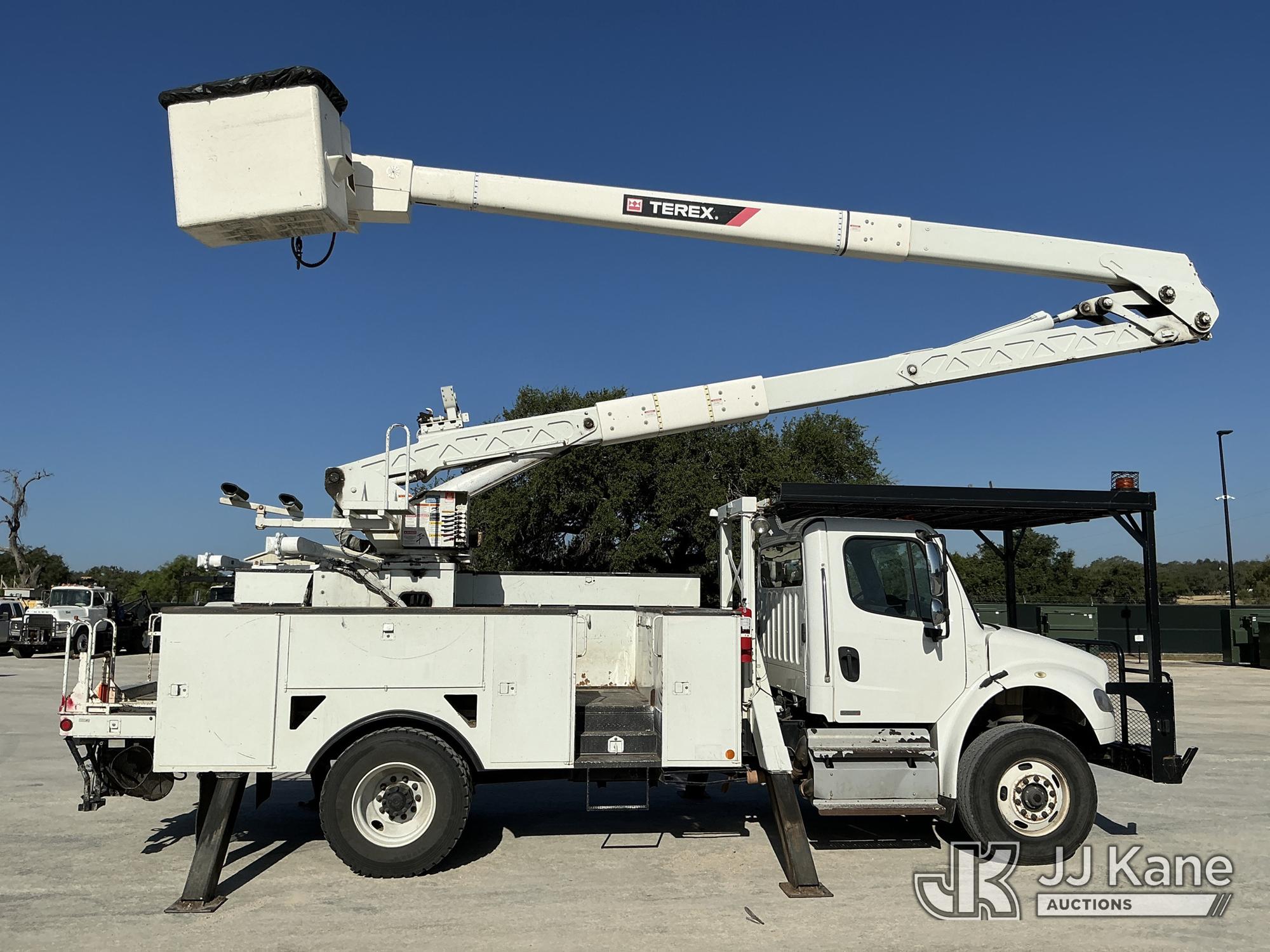 2012 Freightliner M2 106