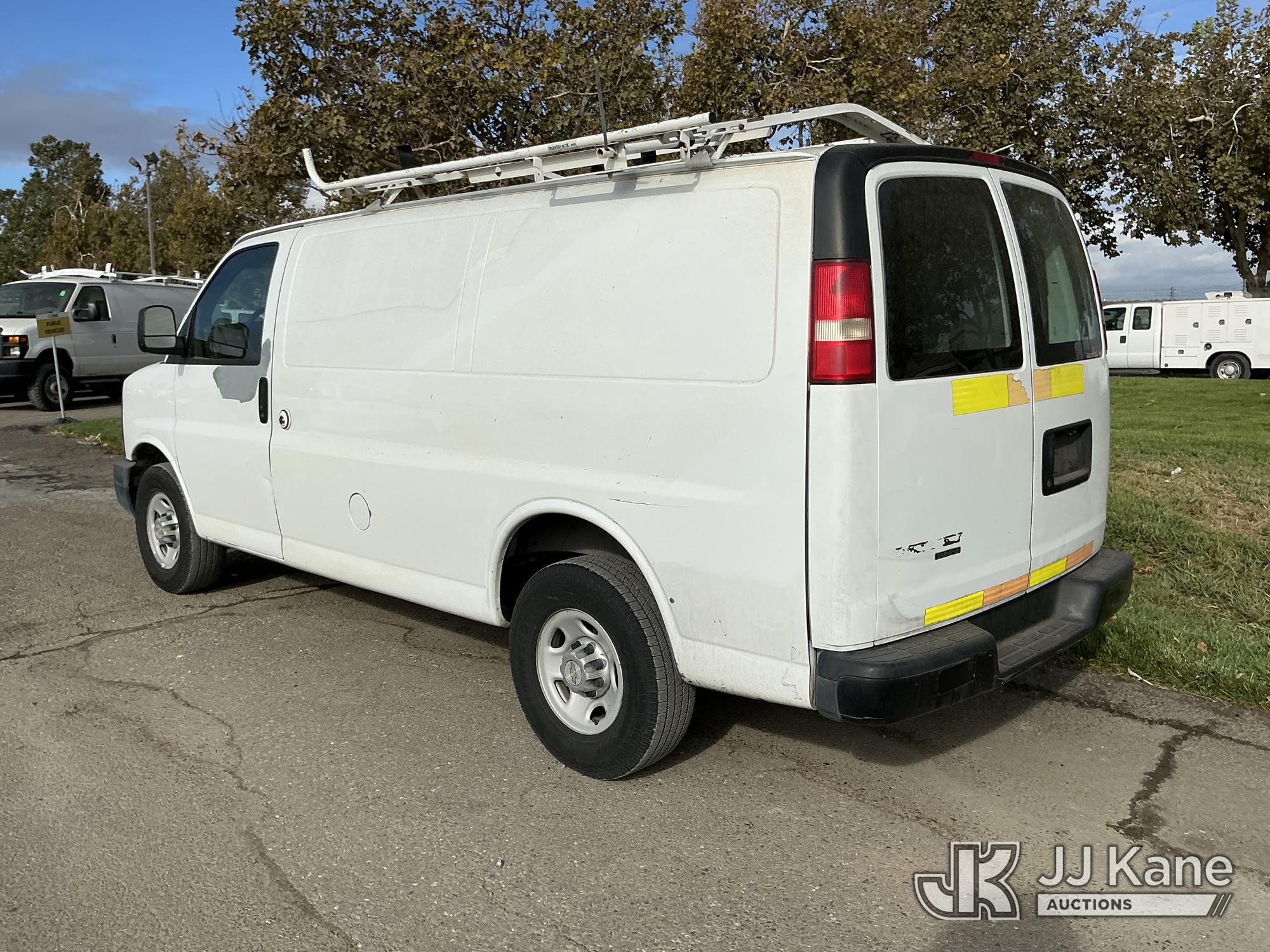 2013 Chevrolet EXPRESS 2500
