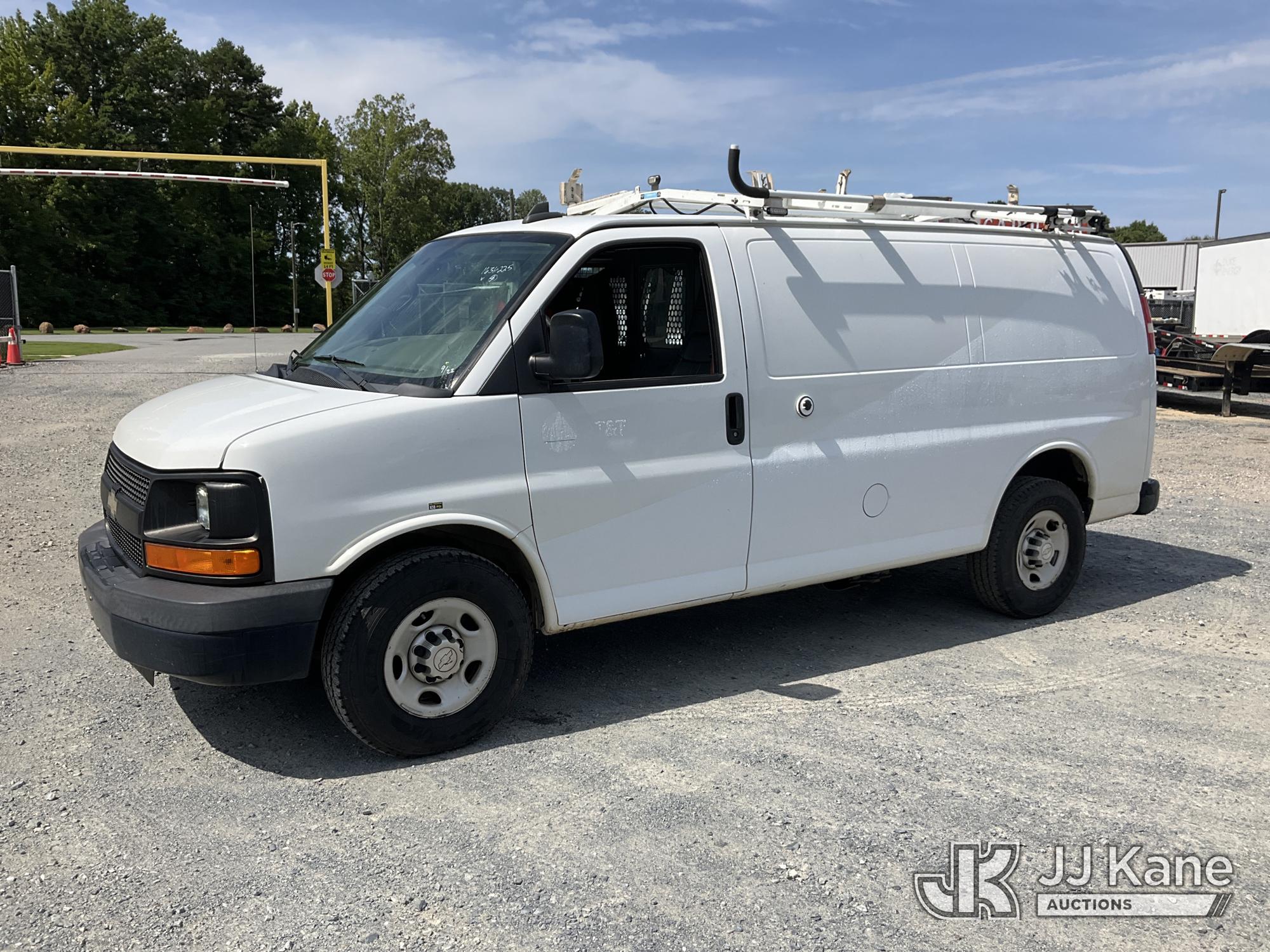 Photo of 2016 Chevrolet Express G2500