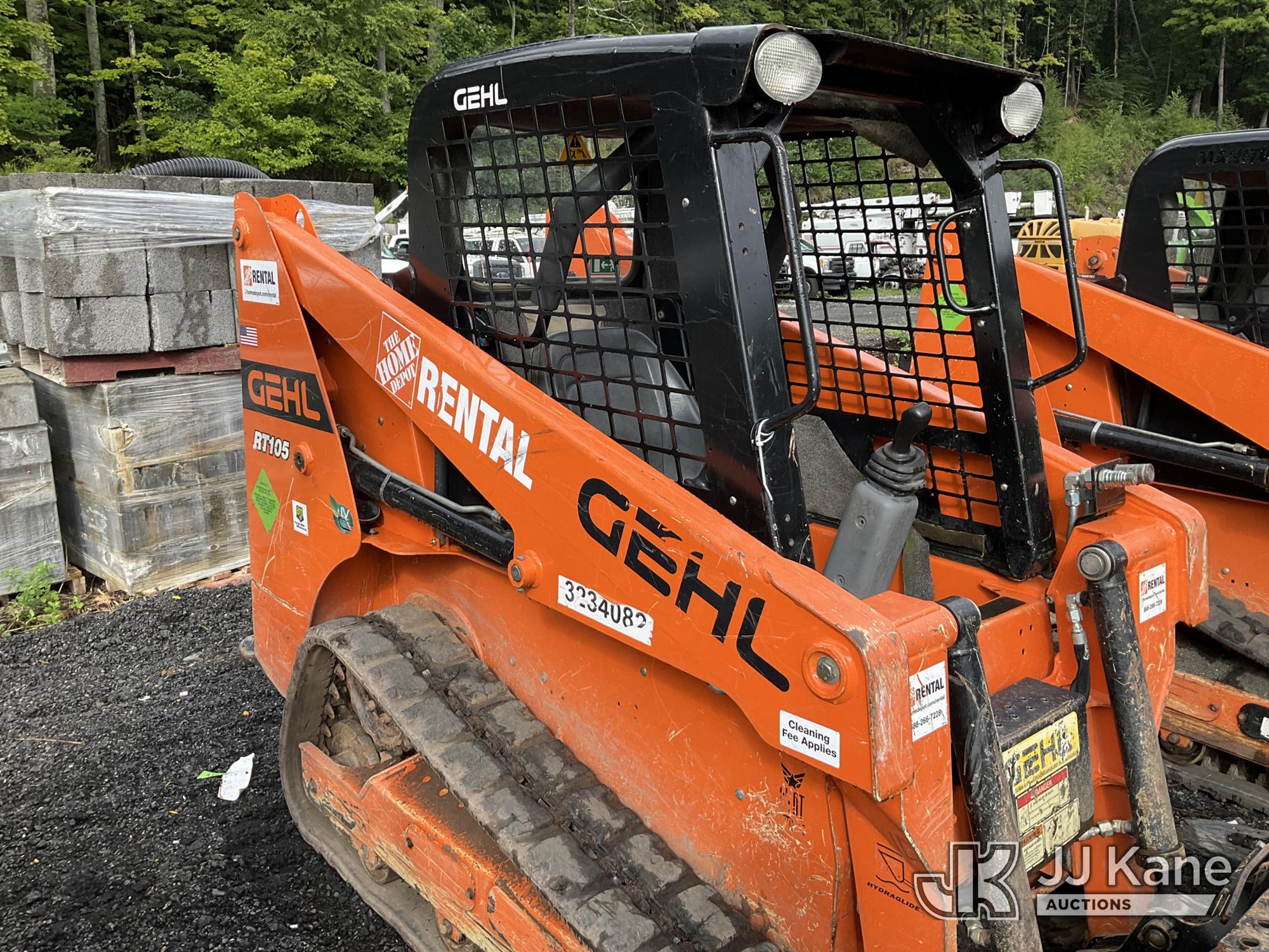 2022 Gehl RT105