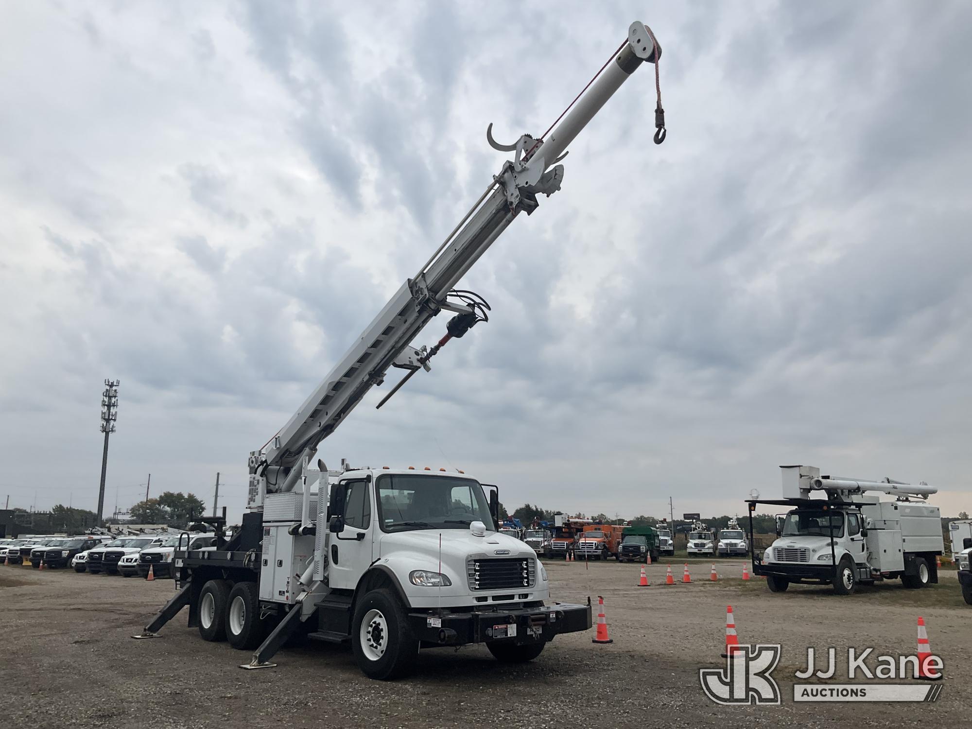 2015 Freightliner M2 106