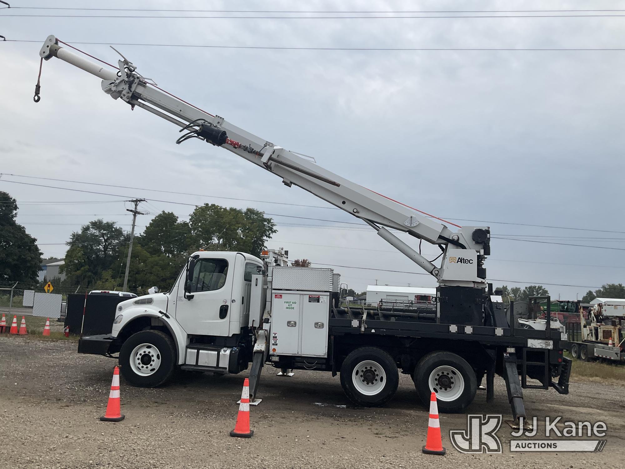 2015 Freightliner M2 106