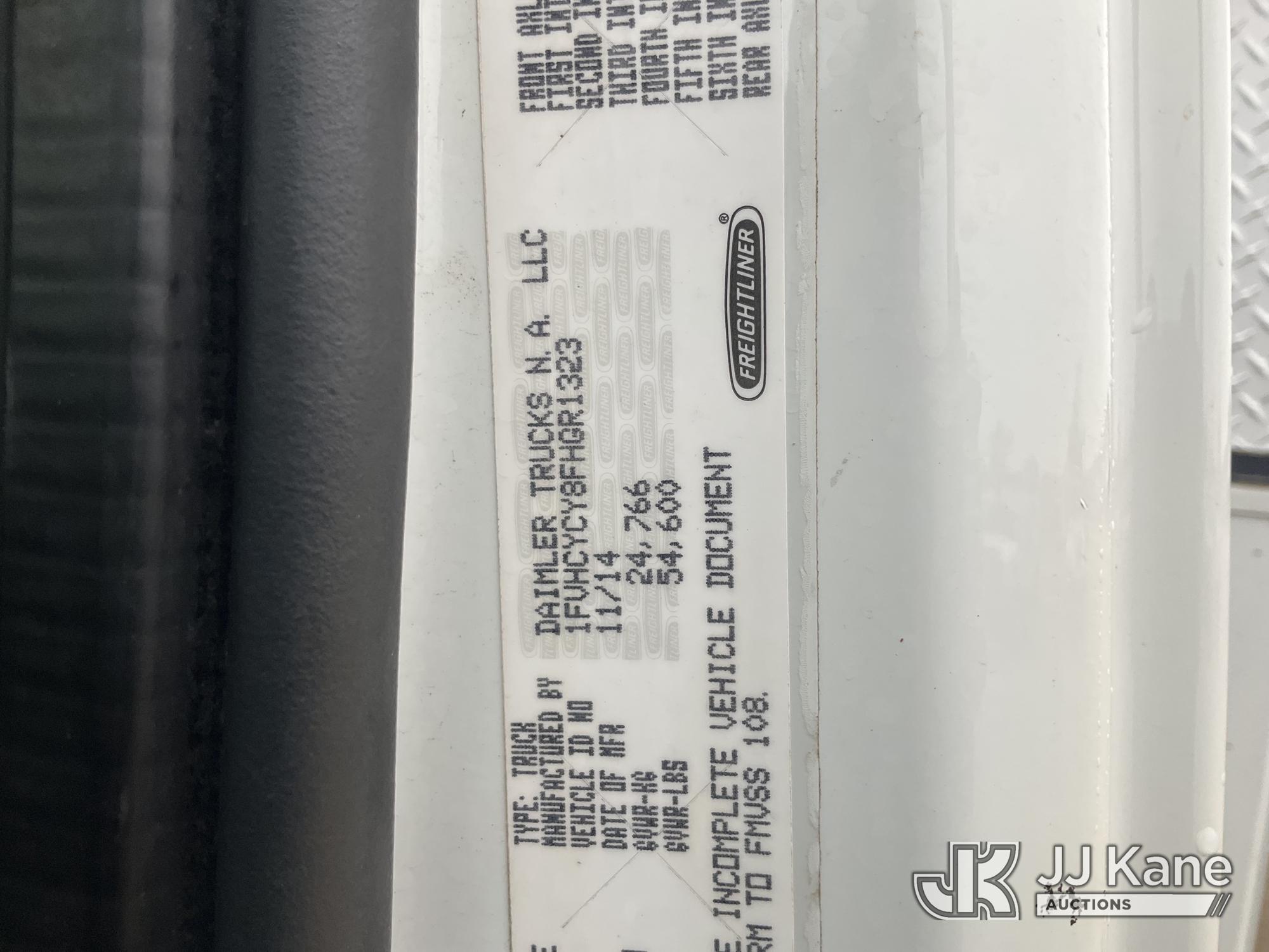 2015 Freightliner M2 106