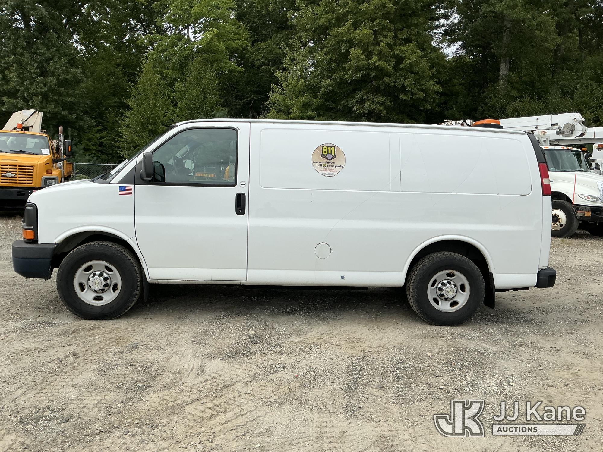 2013 Chevrolet EXPRESS 3500