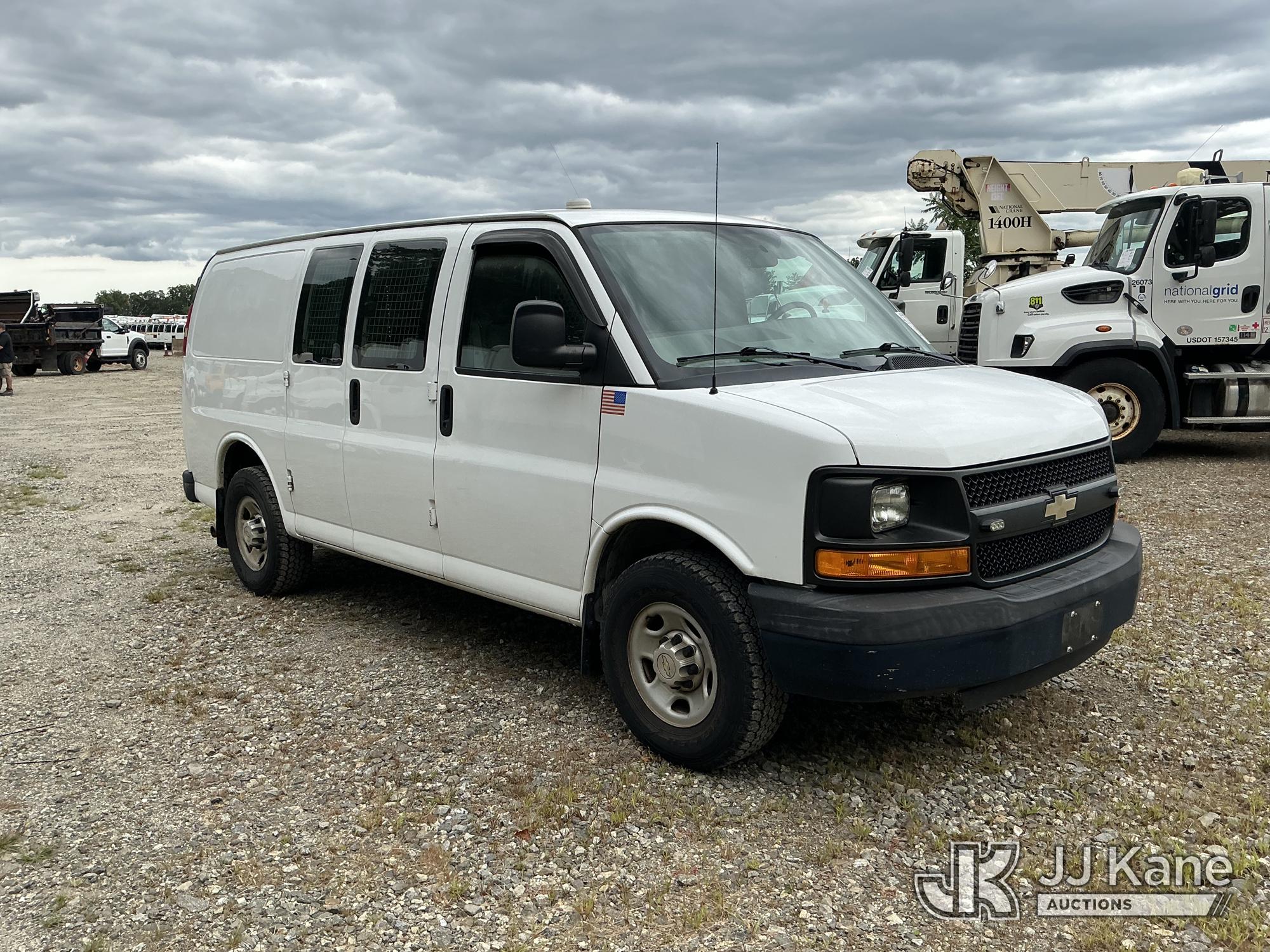 2013 Chevrolet EXPRESS 3500