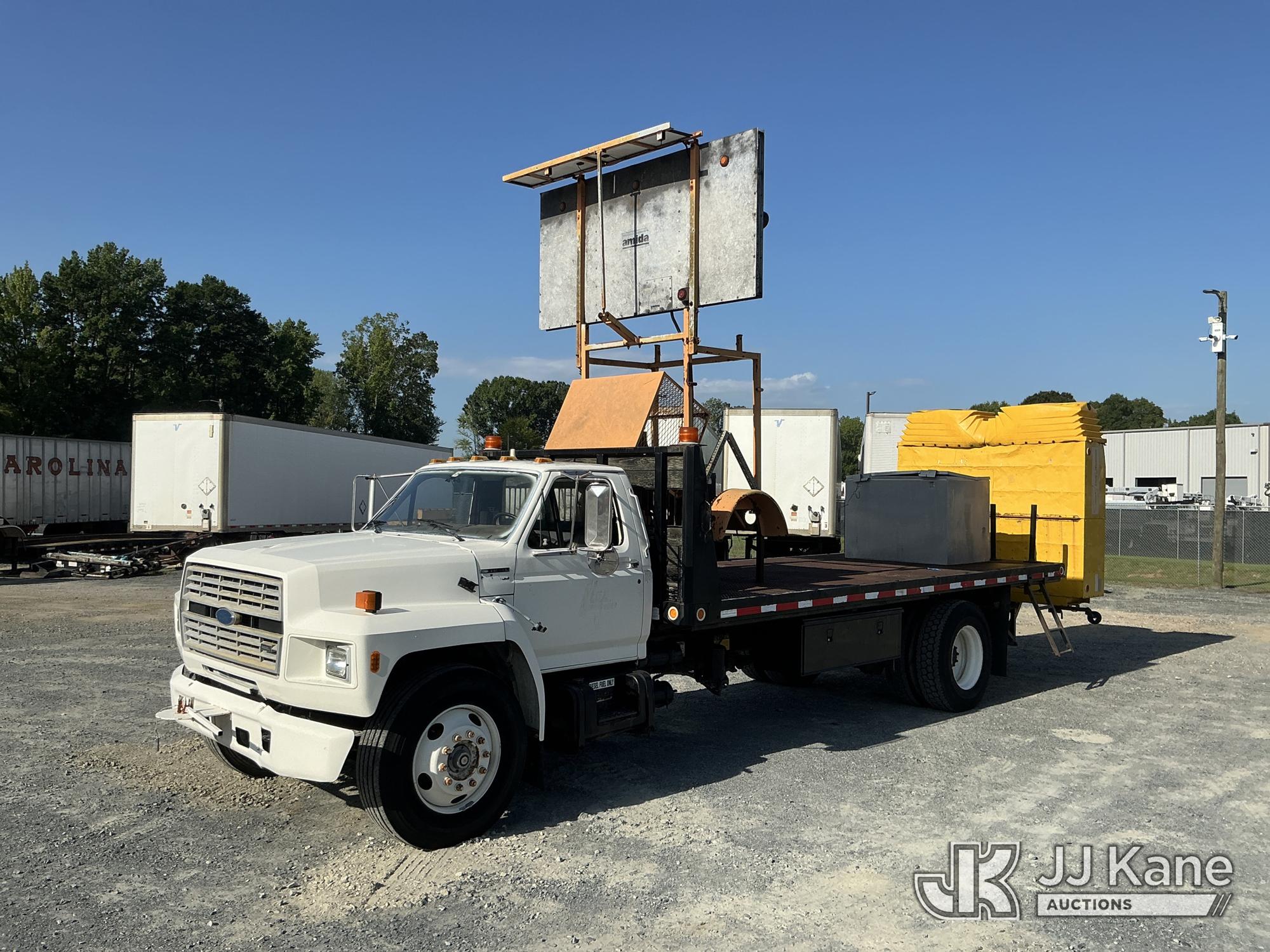 Photo of 1994 Ford F800F
