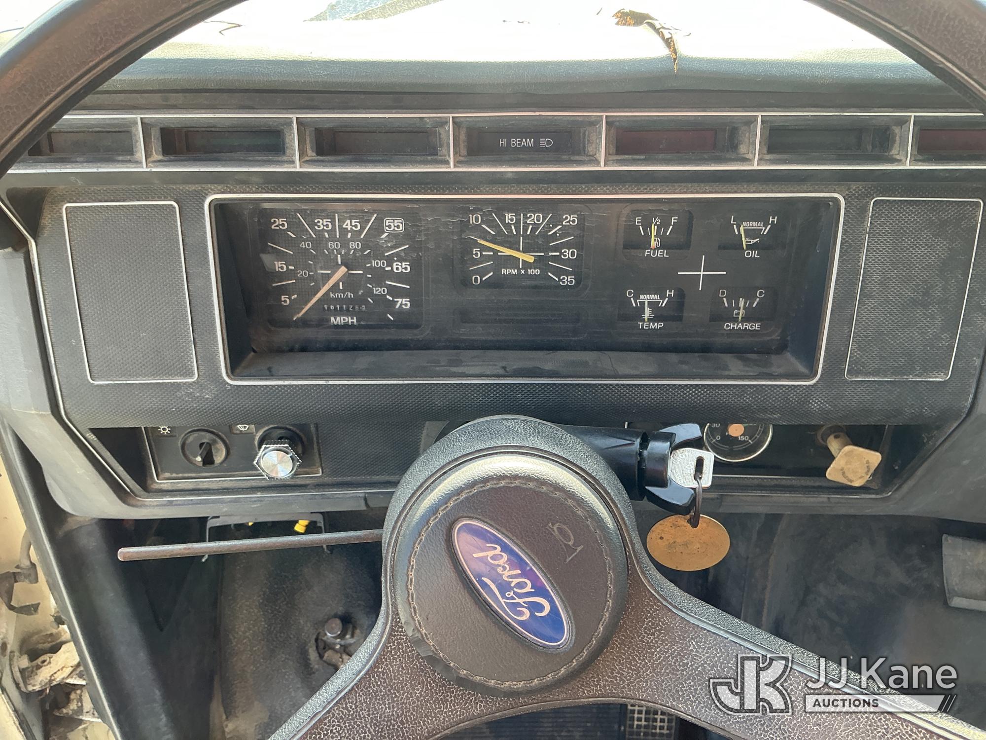1994 Ford F800F