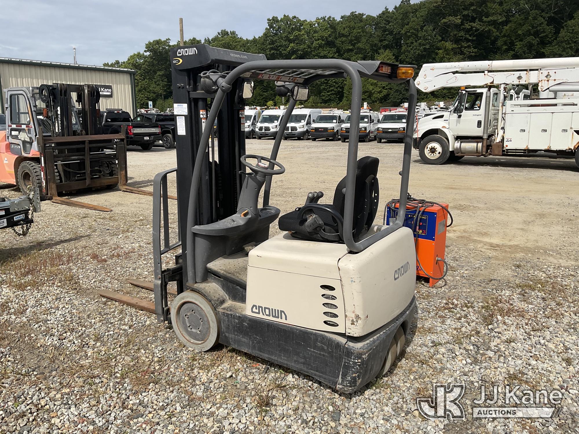 2010 Crown SC4510-30