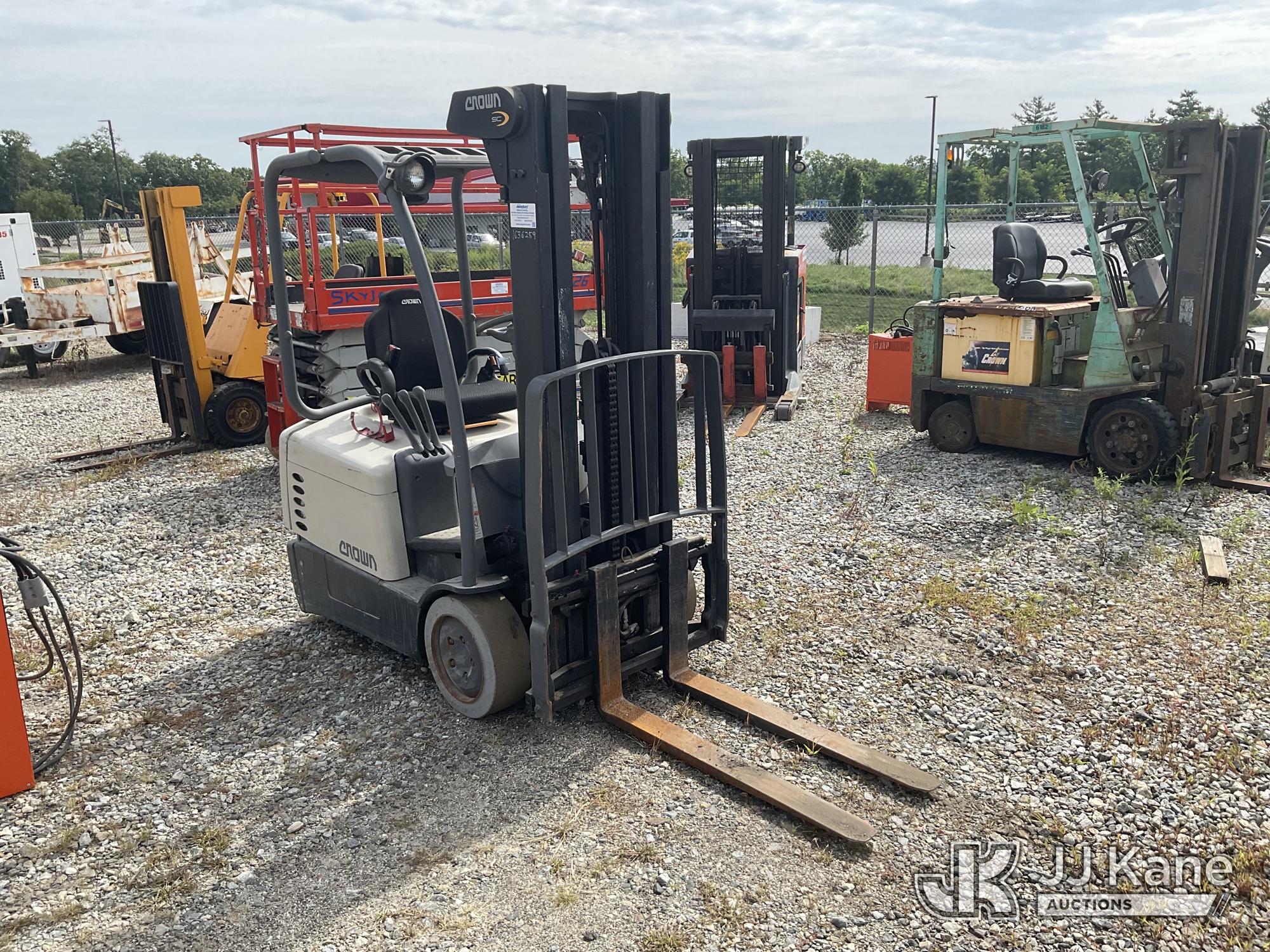 2010 Crown SC4510-30