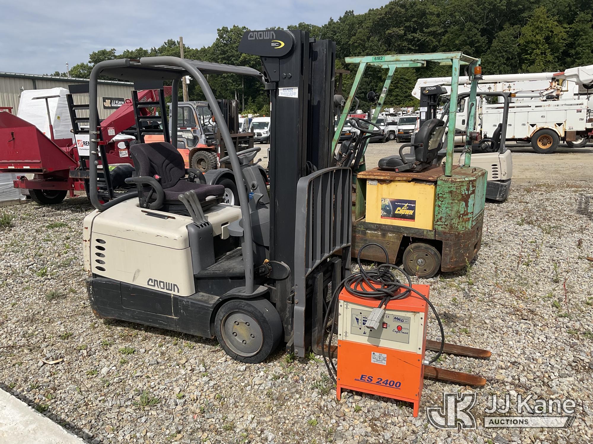 Photo of 2005 Crown SC4020-30