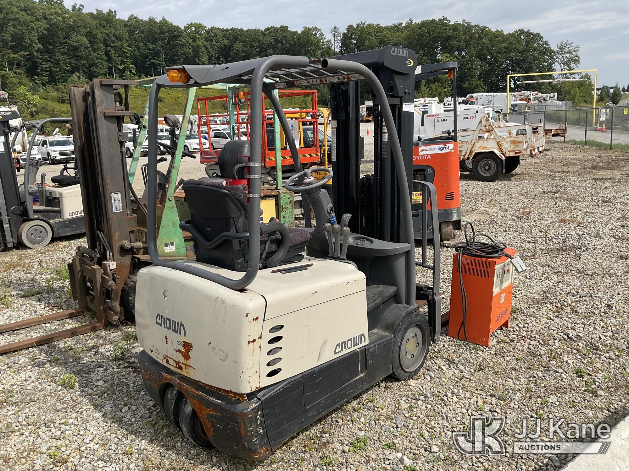 2005 Crown SC4020-30