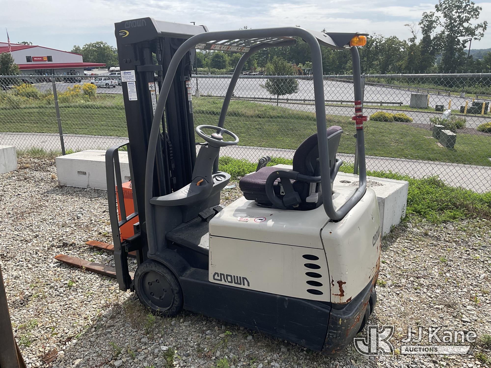 2005 Crown SC4020-30