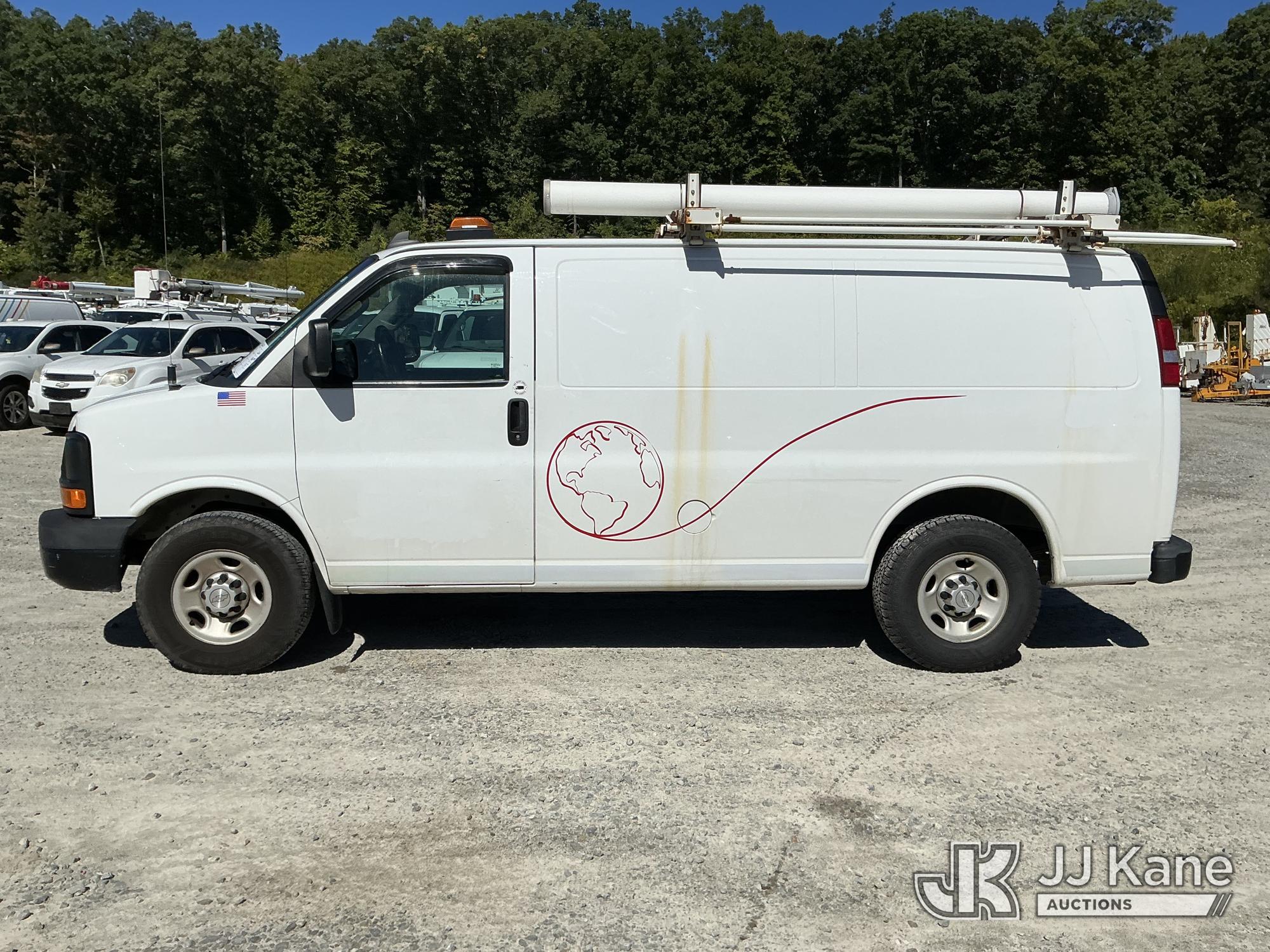 2016 Chevrolet EXPRESS 3500
