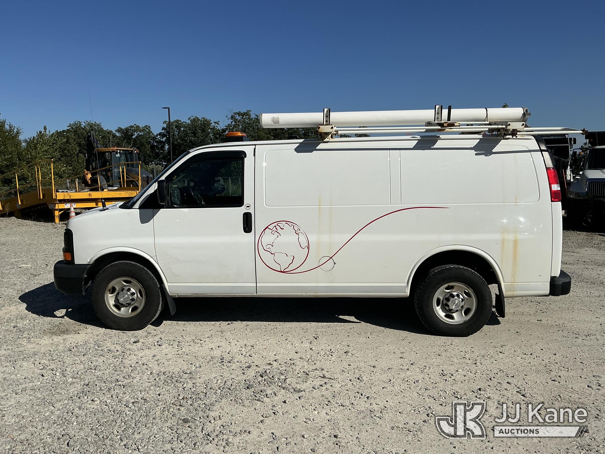 2016 Chevrolet EXPRESS 3500
