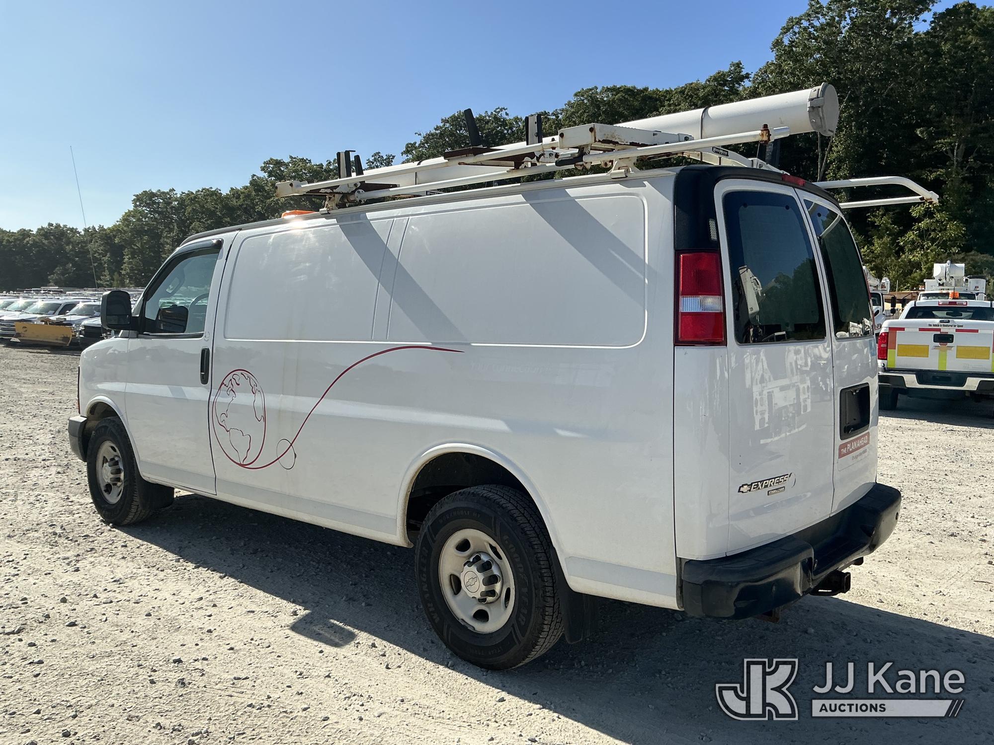 2016 Chevrolet EXPRESS 3500