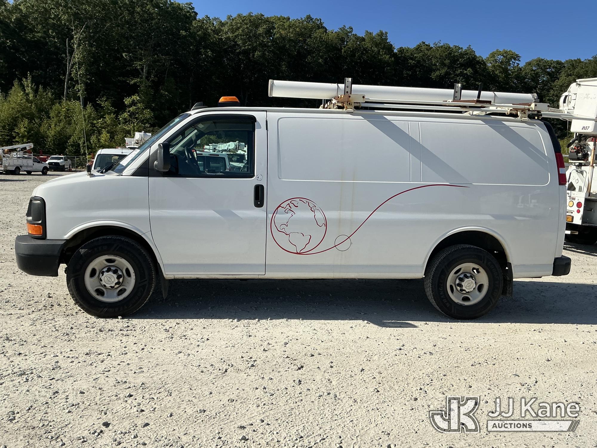 2016 Chevrolet EXPRESS 3500